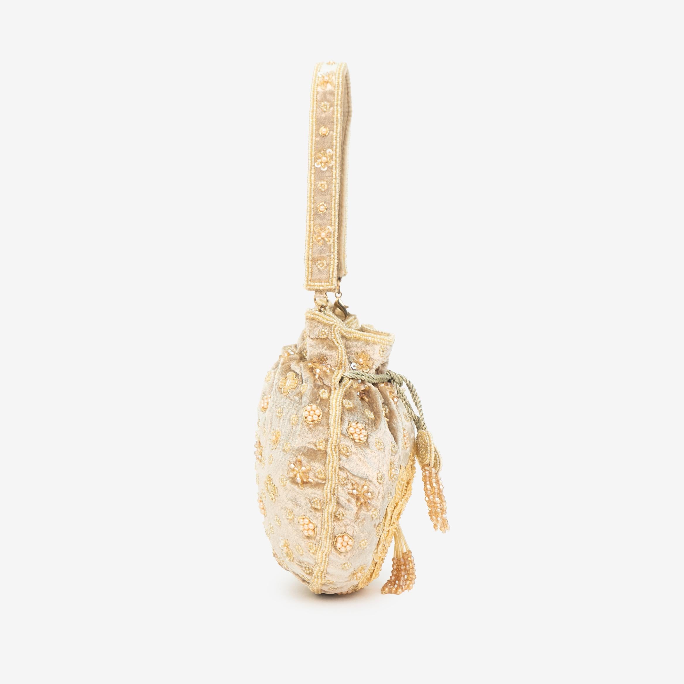 Precious Pearl Bloom Potli