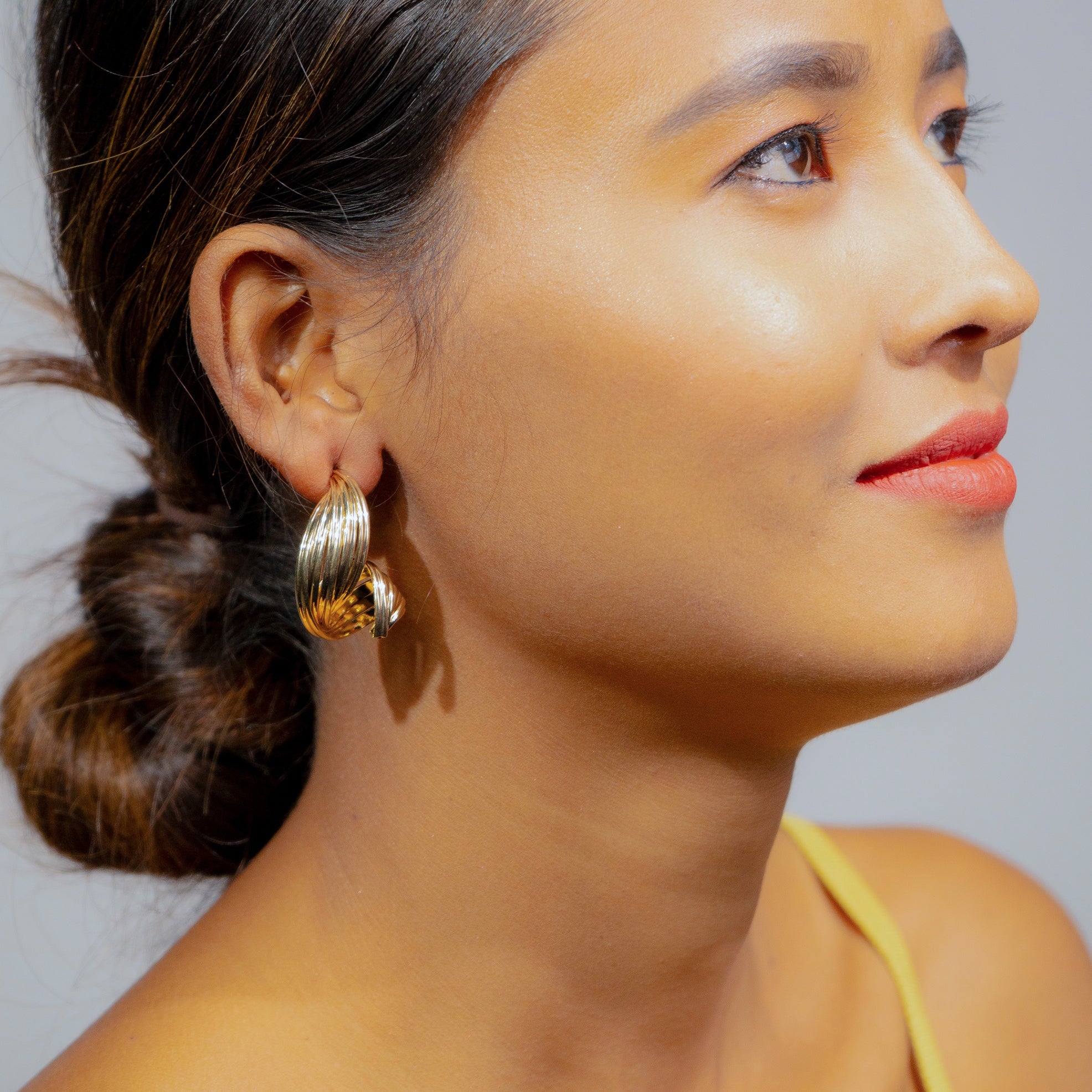 Curve Riot Earrings