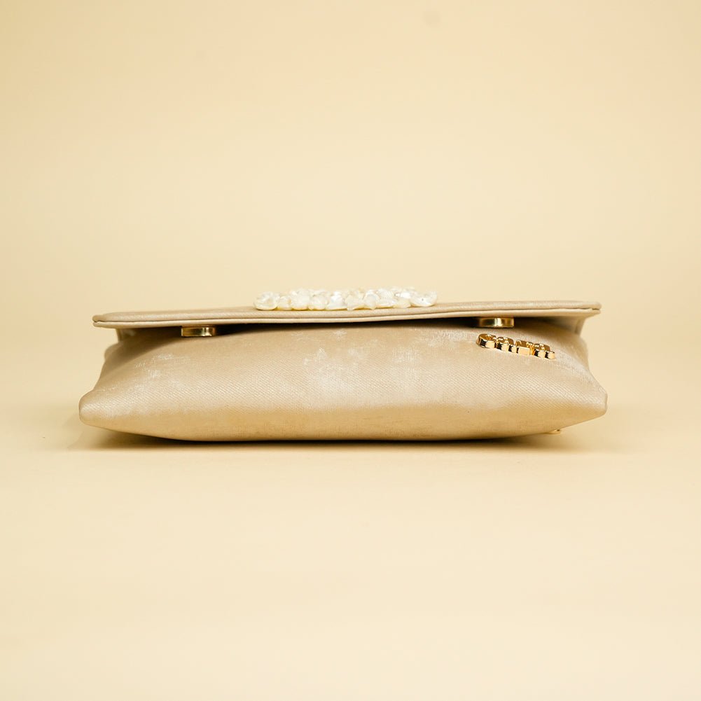 Pearl Bloom Clutch