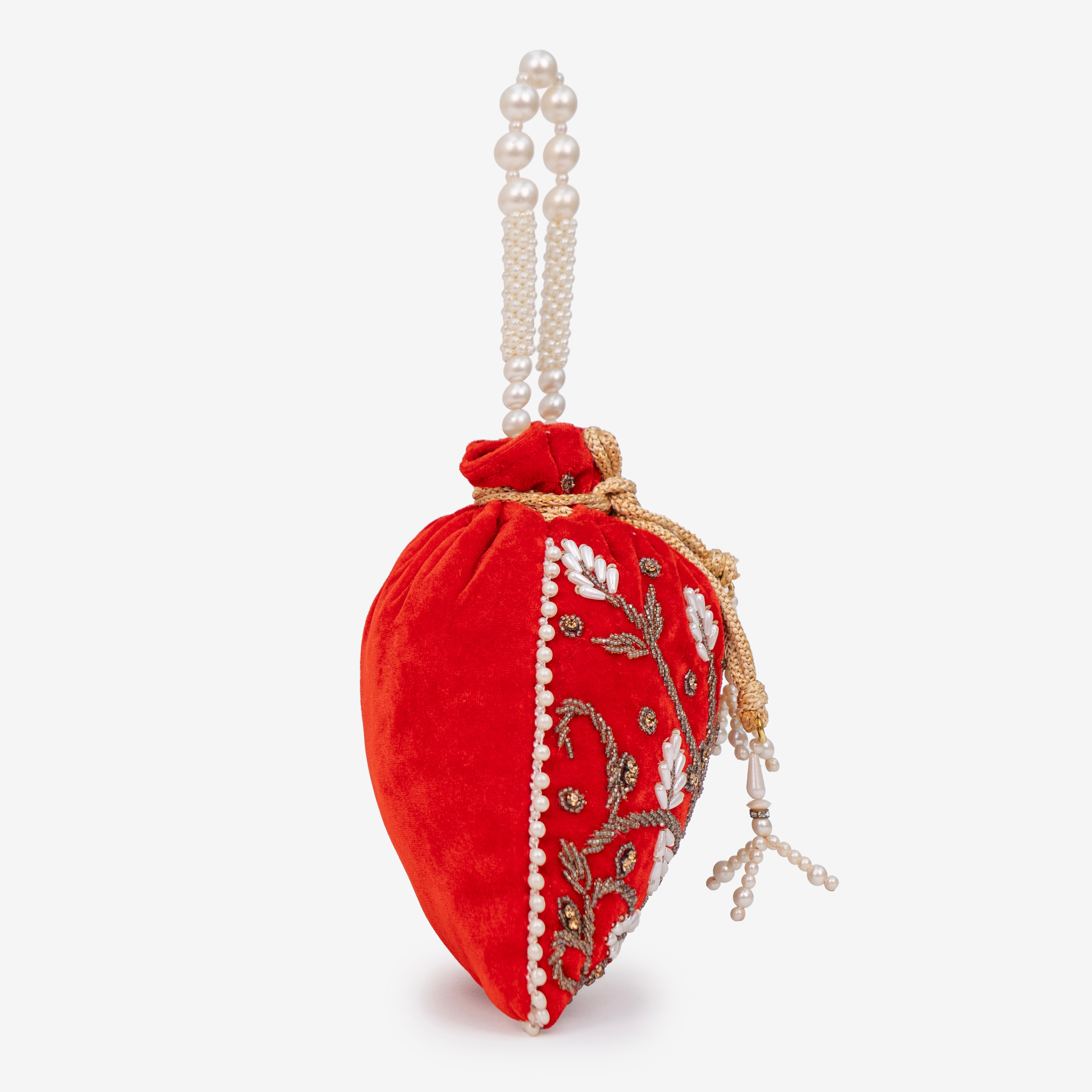 Twist of Tradition | Cara