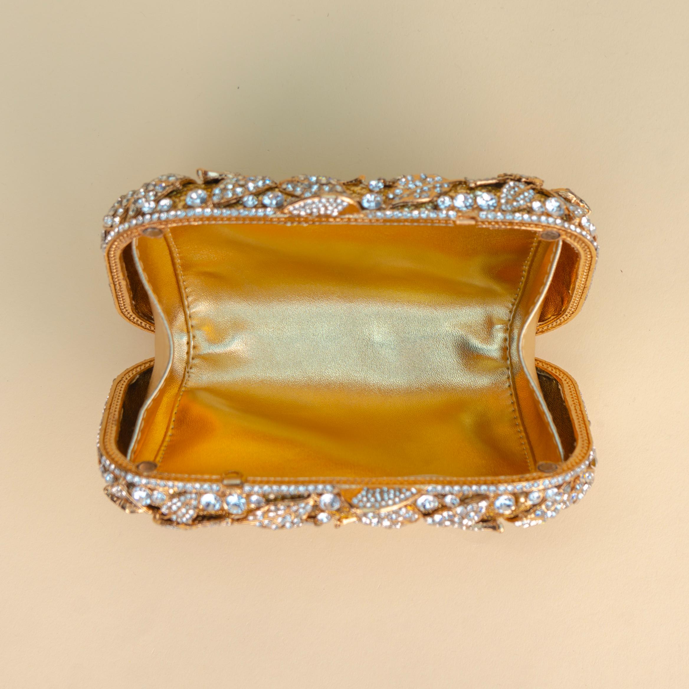 Royal Crystal Gold Collection