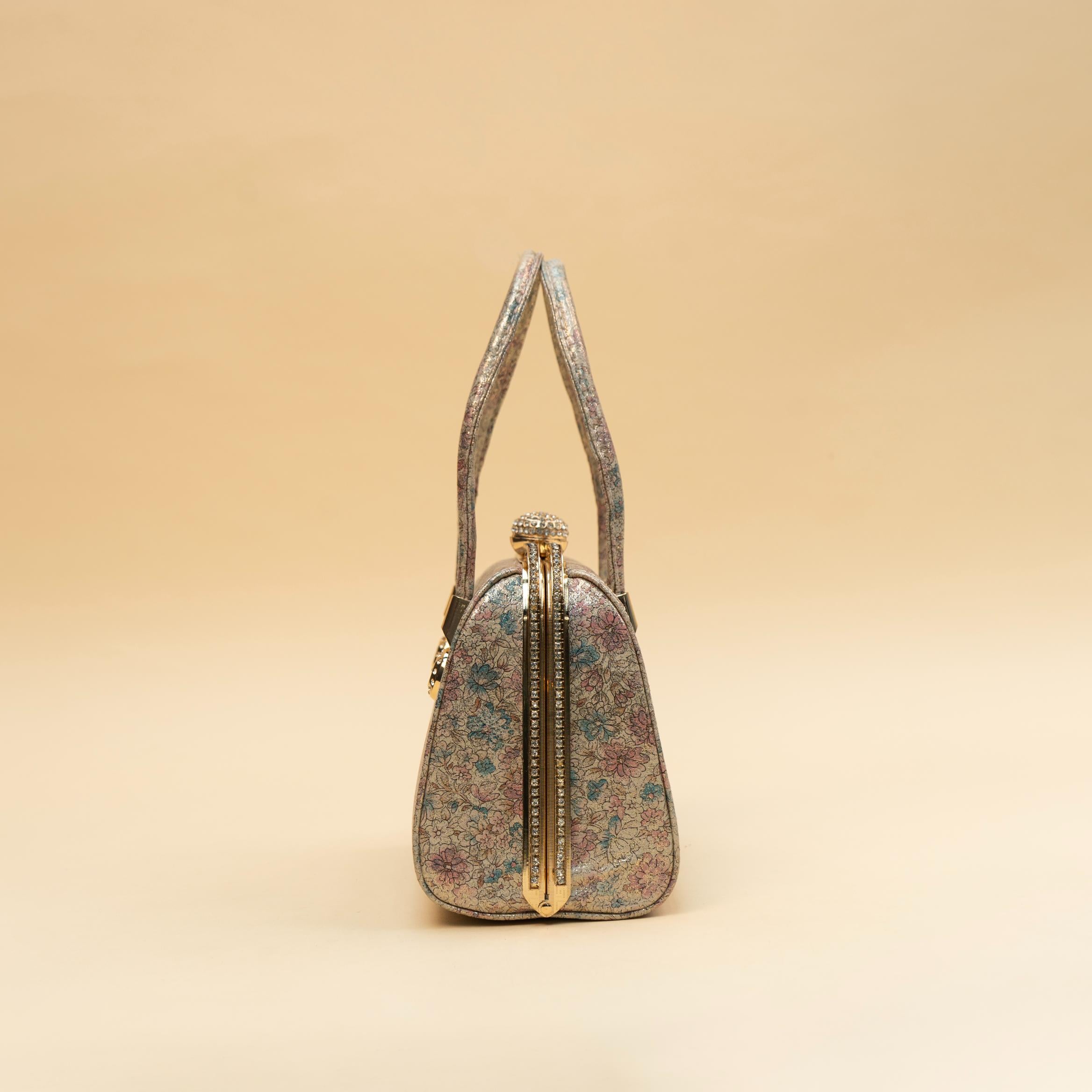 The Carry Edit Collection