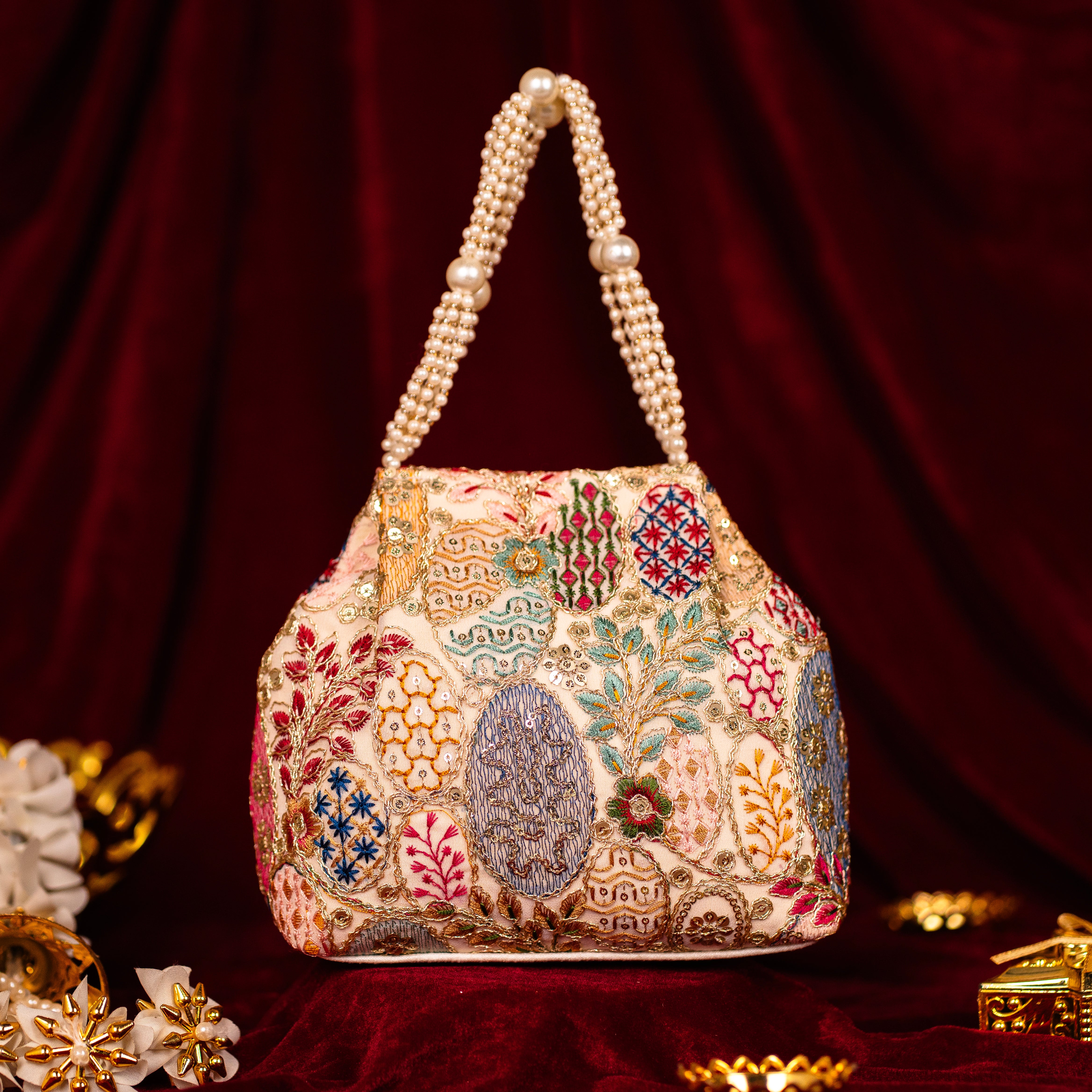 Opulent Pearl Potli