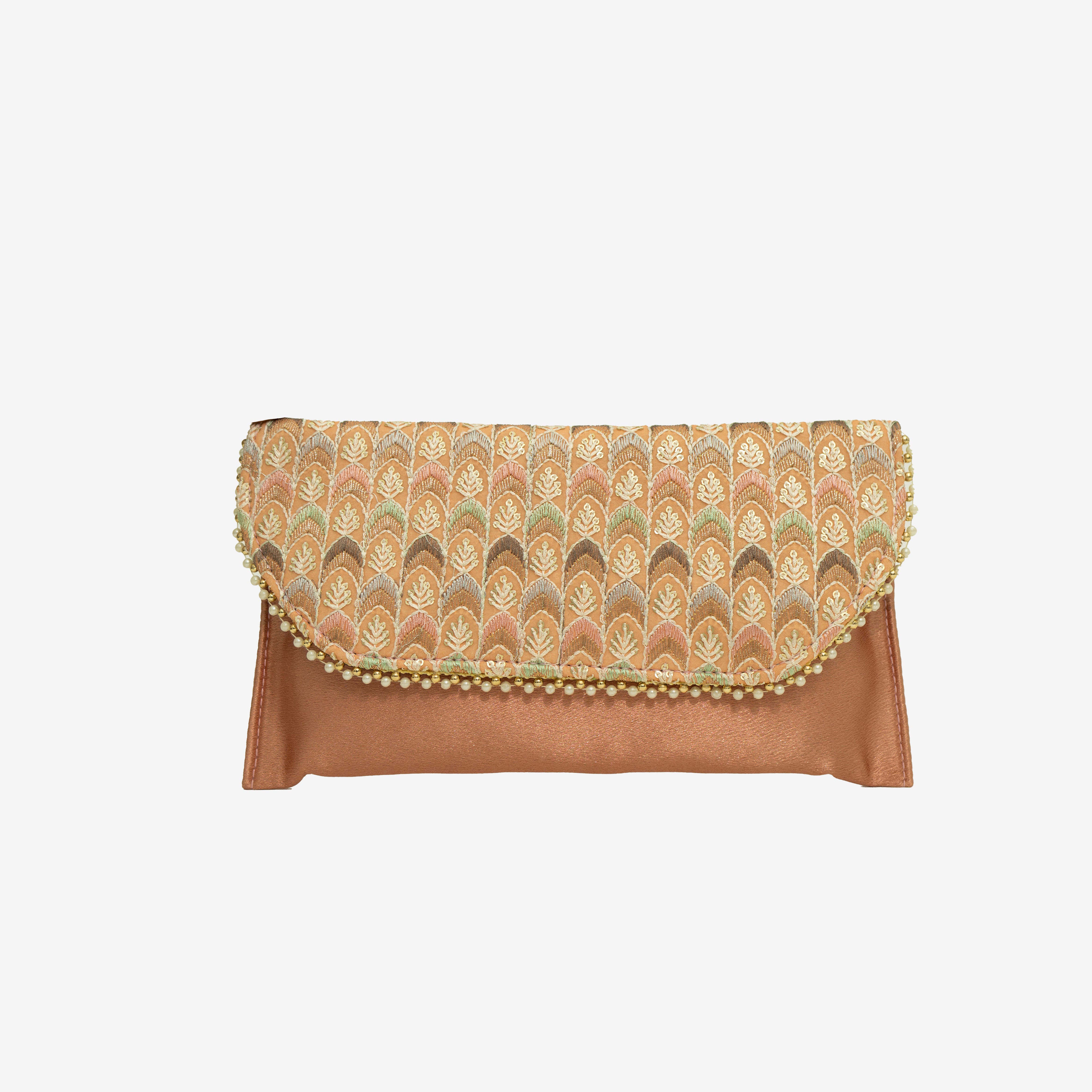 Embroidered Splendor clutch  | Cara