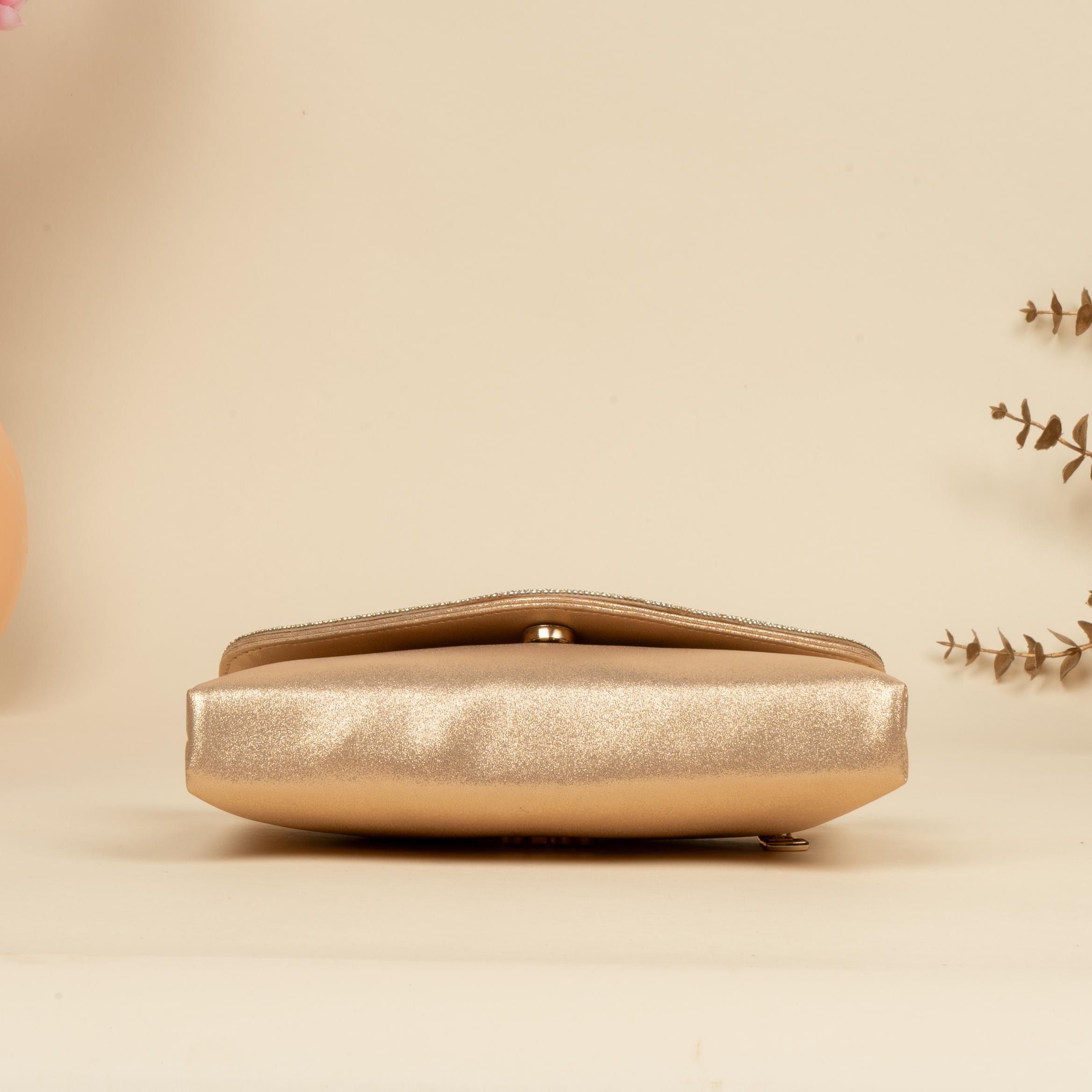 DualEase Zipper Clutch