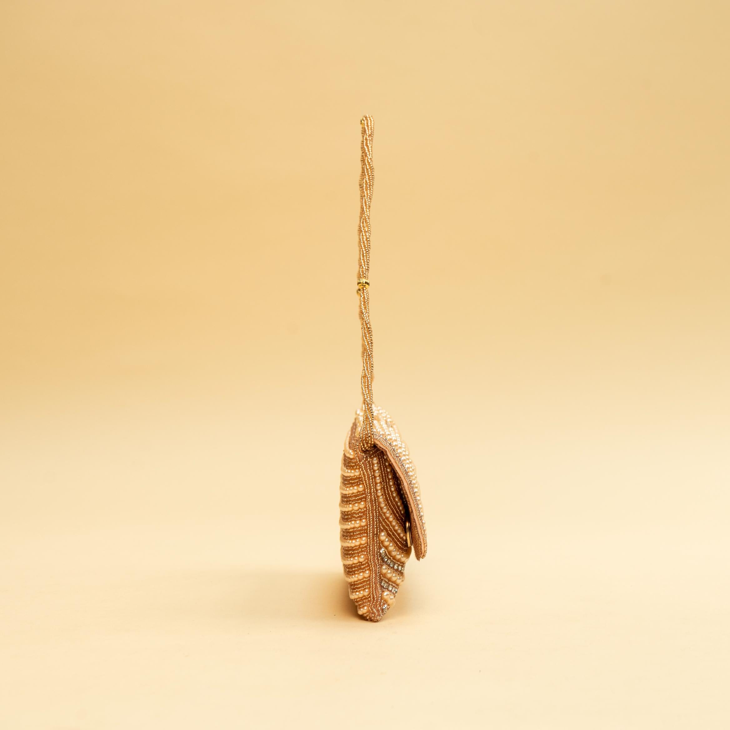 Ethereal Pearl Glow Sling