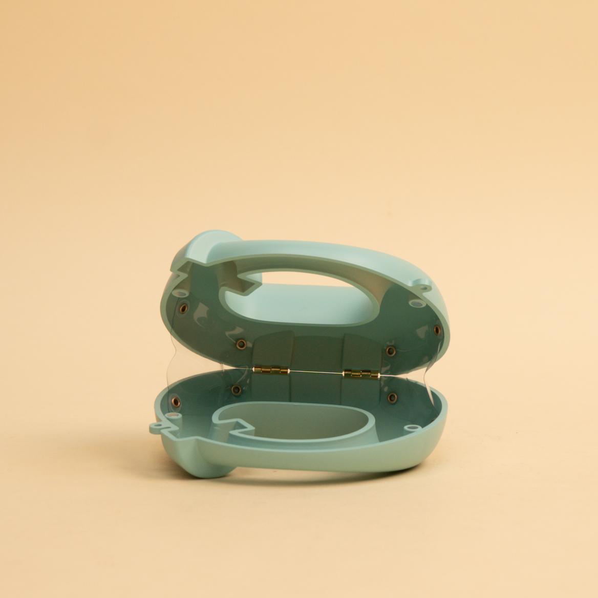 Veloria Metallic Sling