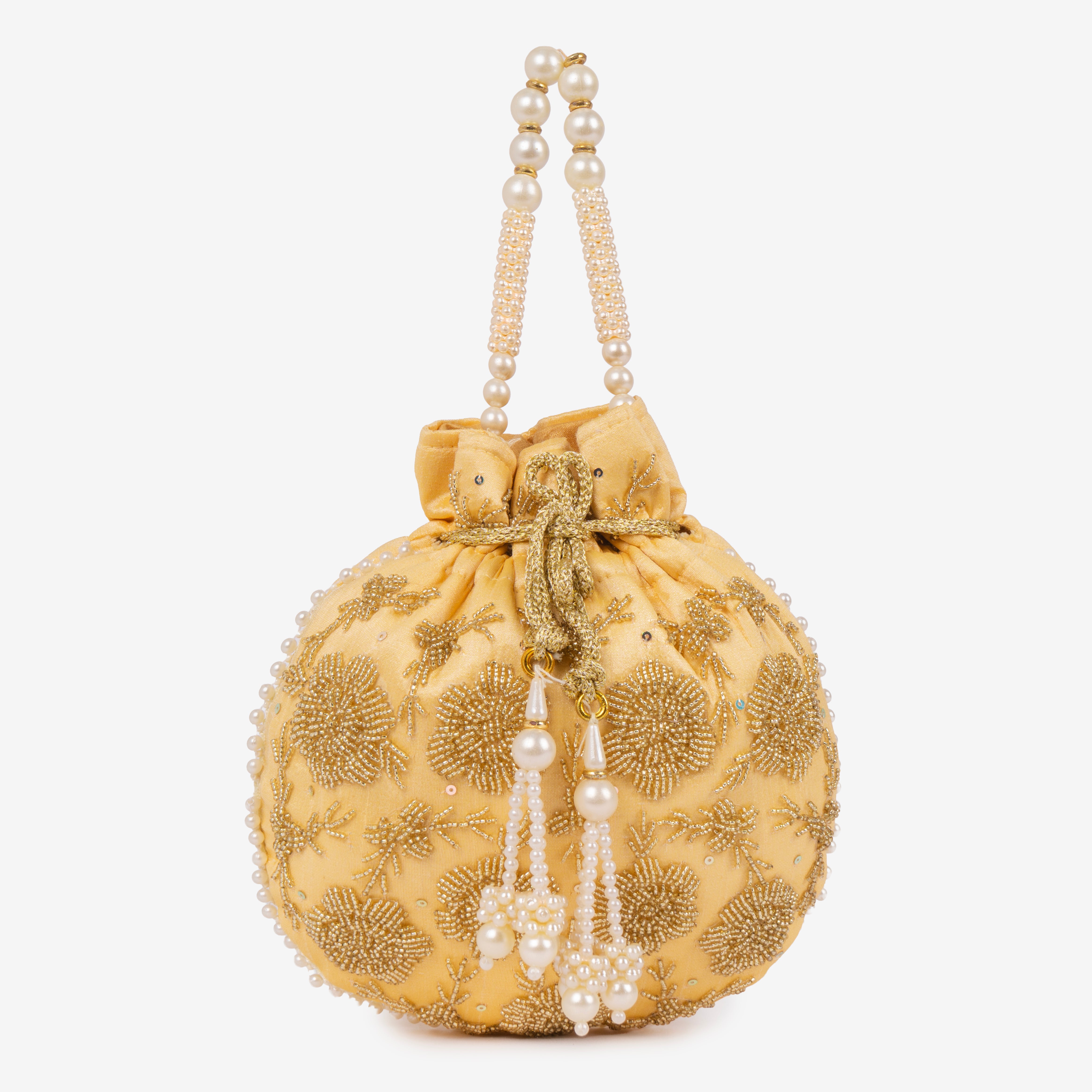 Pearl Glow Fantasy Potli