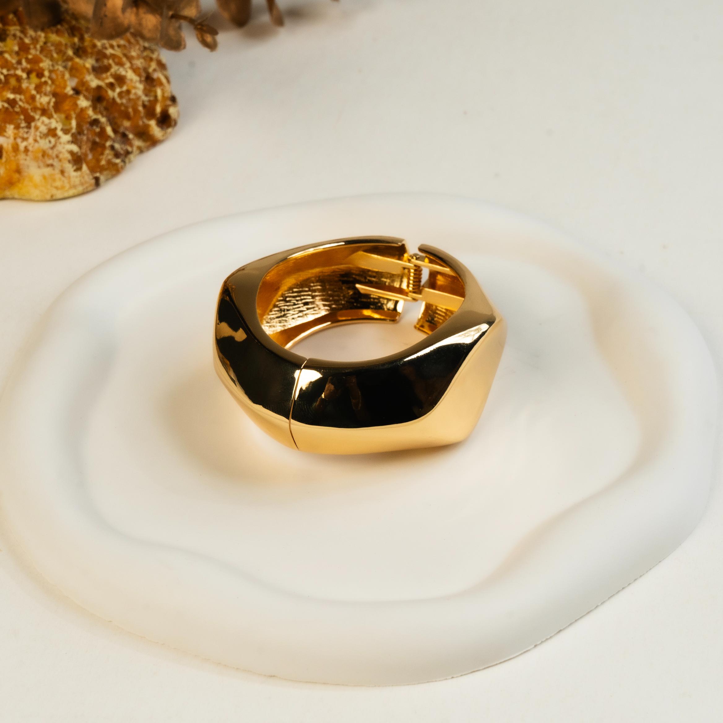 Sovereign Shine Kada