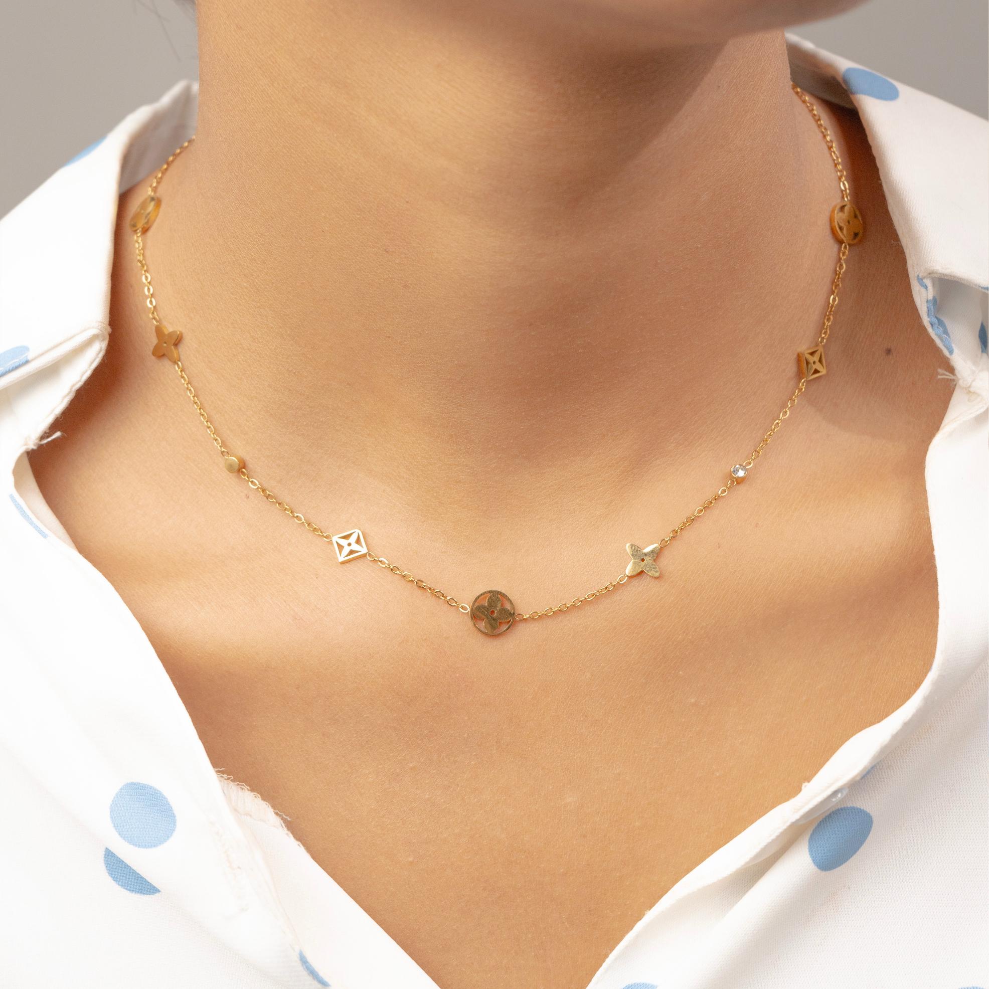 Clover Shine Necklace