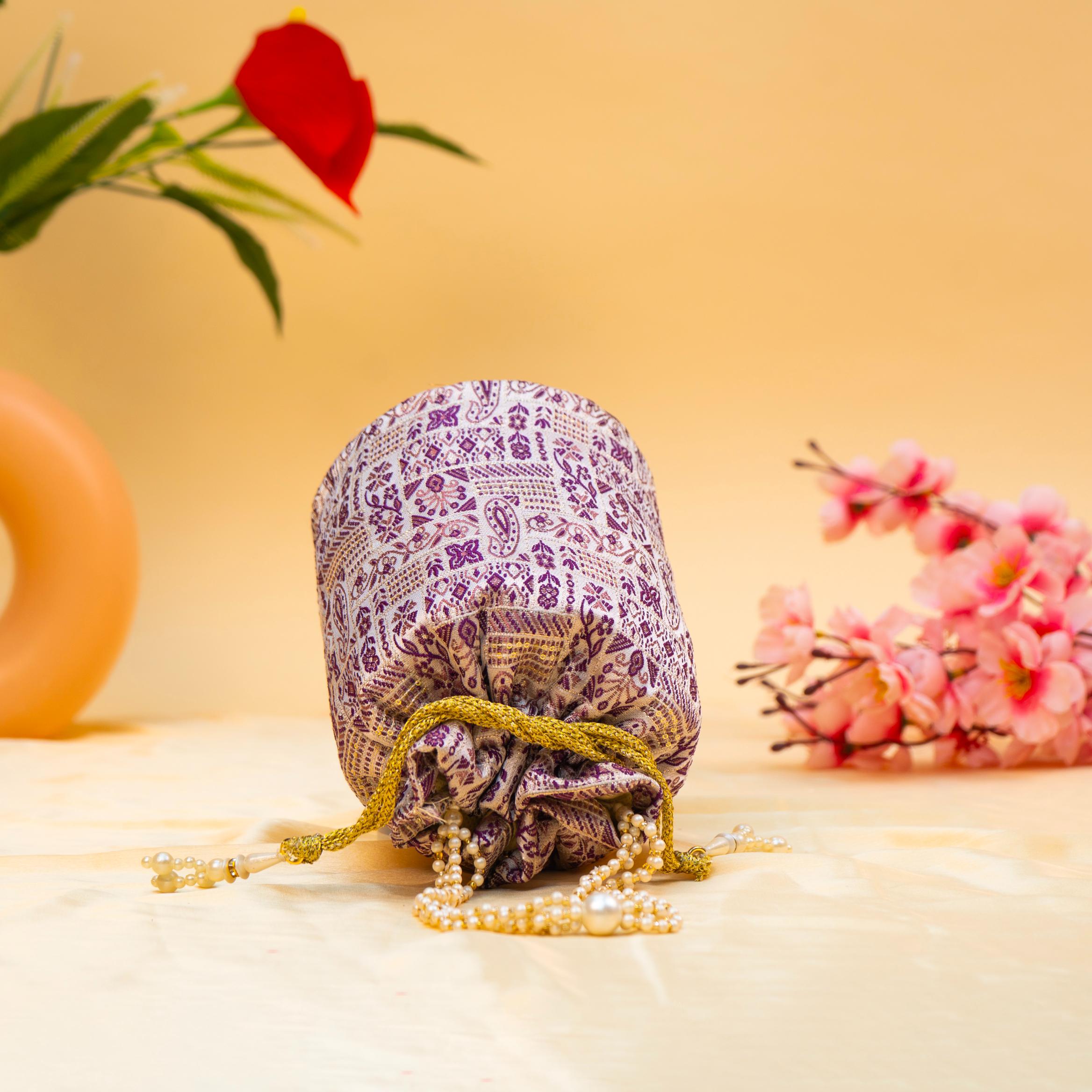 Tradition Weave Potli