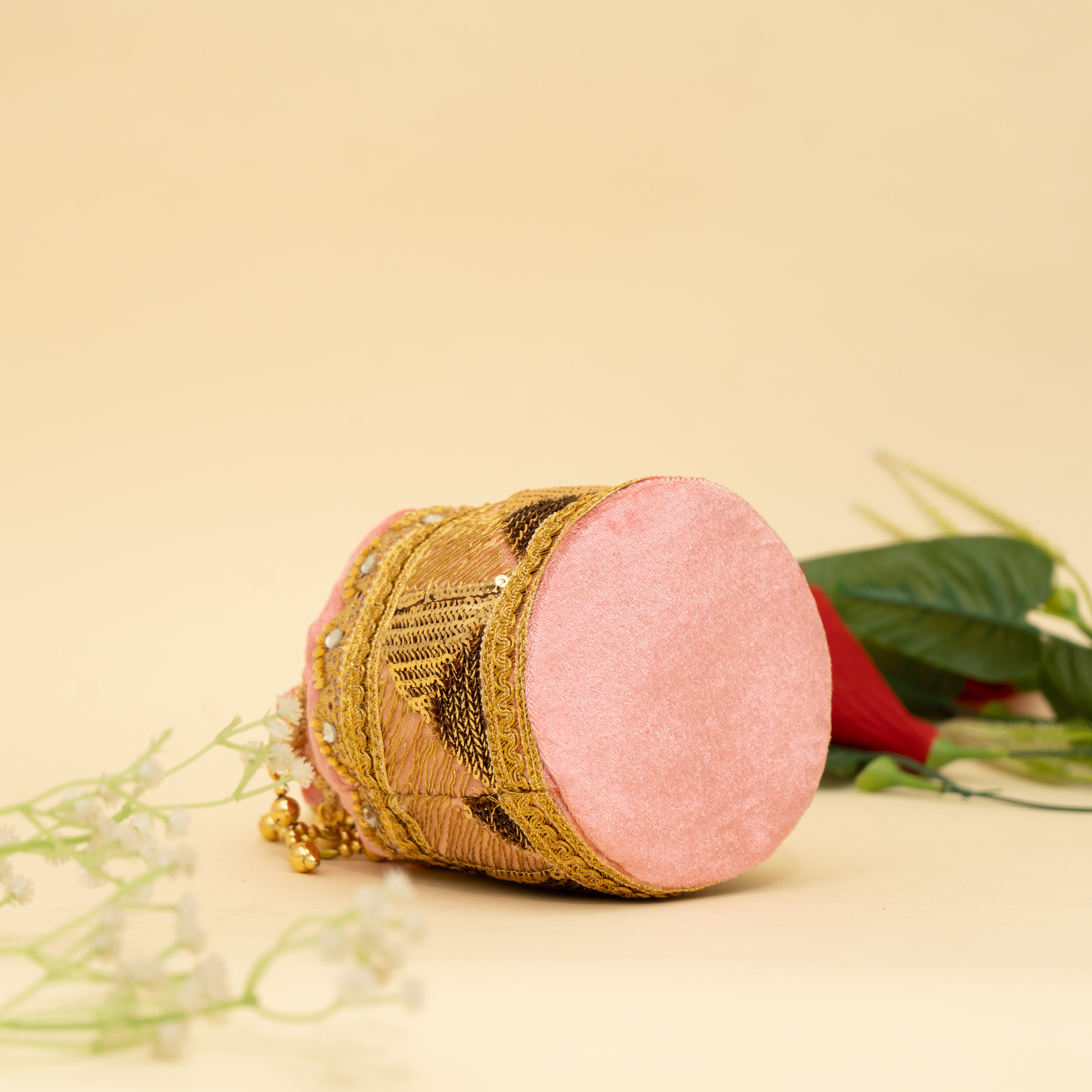 Golden Gleam potli | CARA