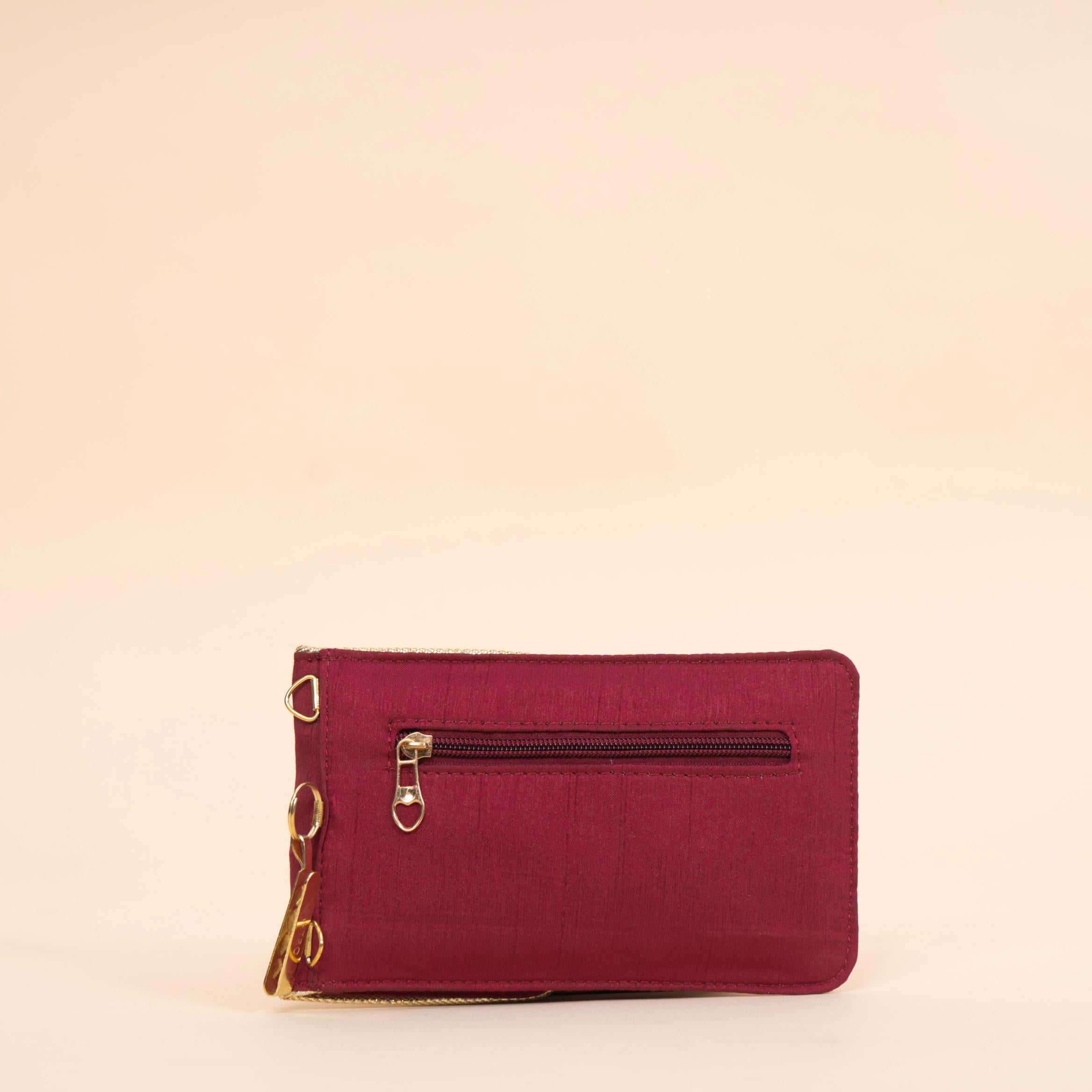 Pearl Crest Mobile Pouch