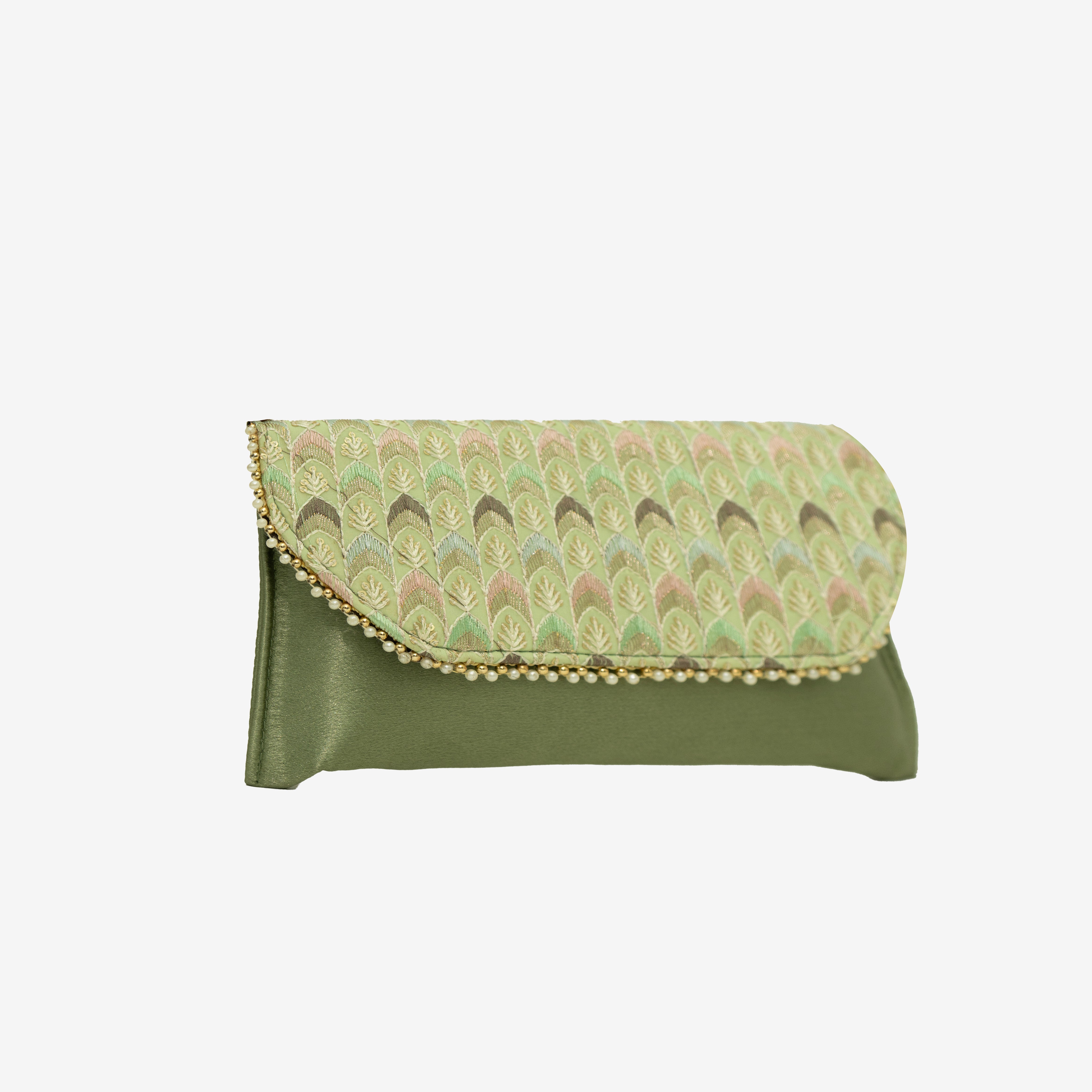 Embroidered Splendor clutch  I Cara