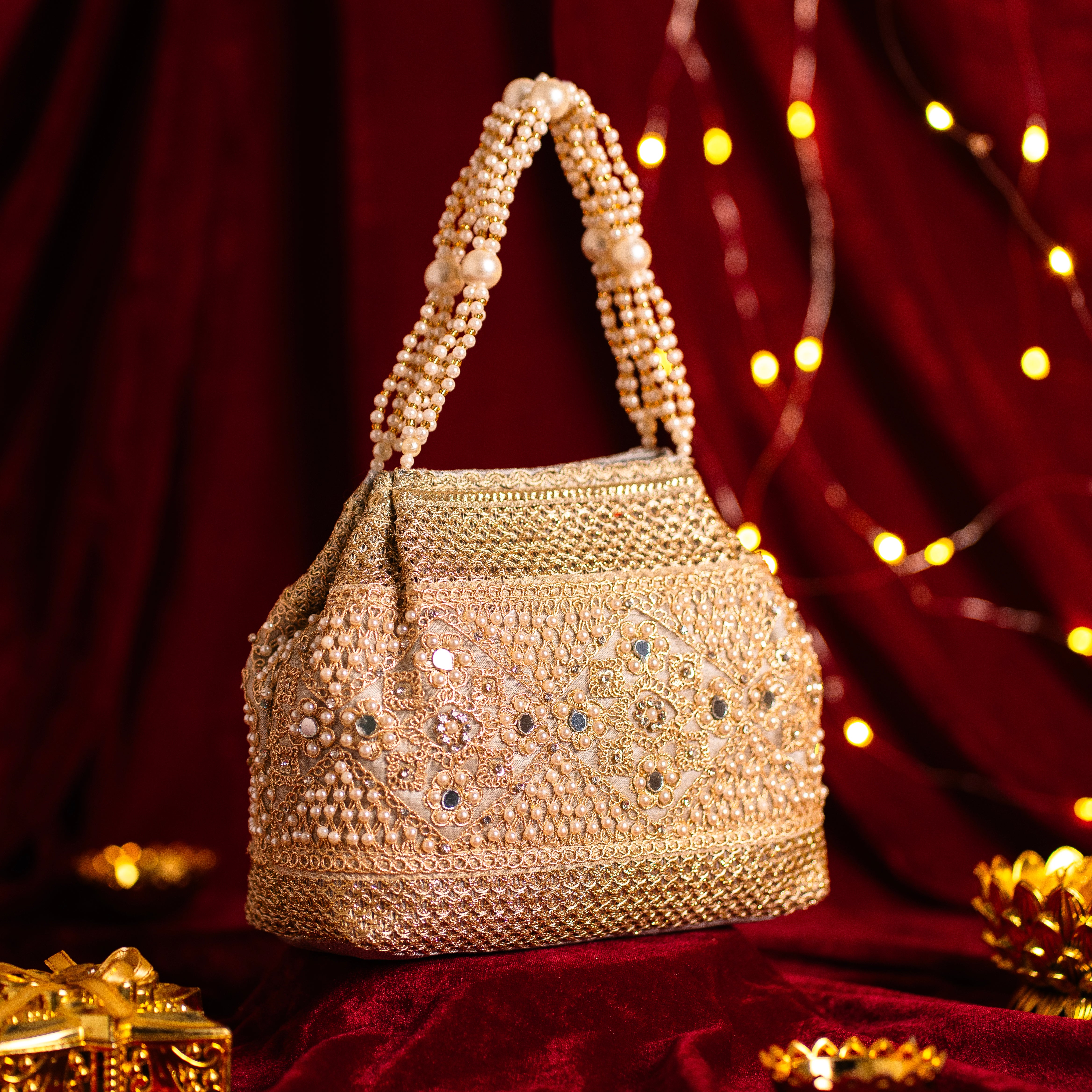Pearl Elegance Potli