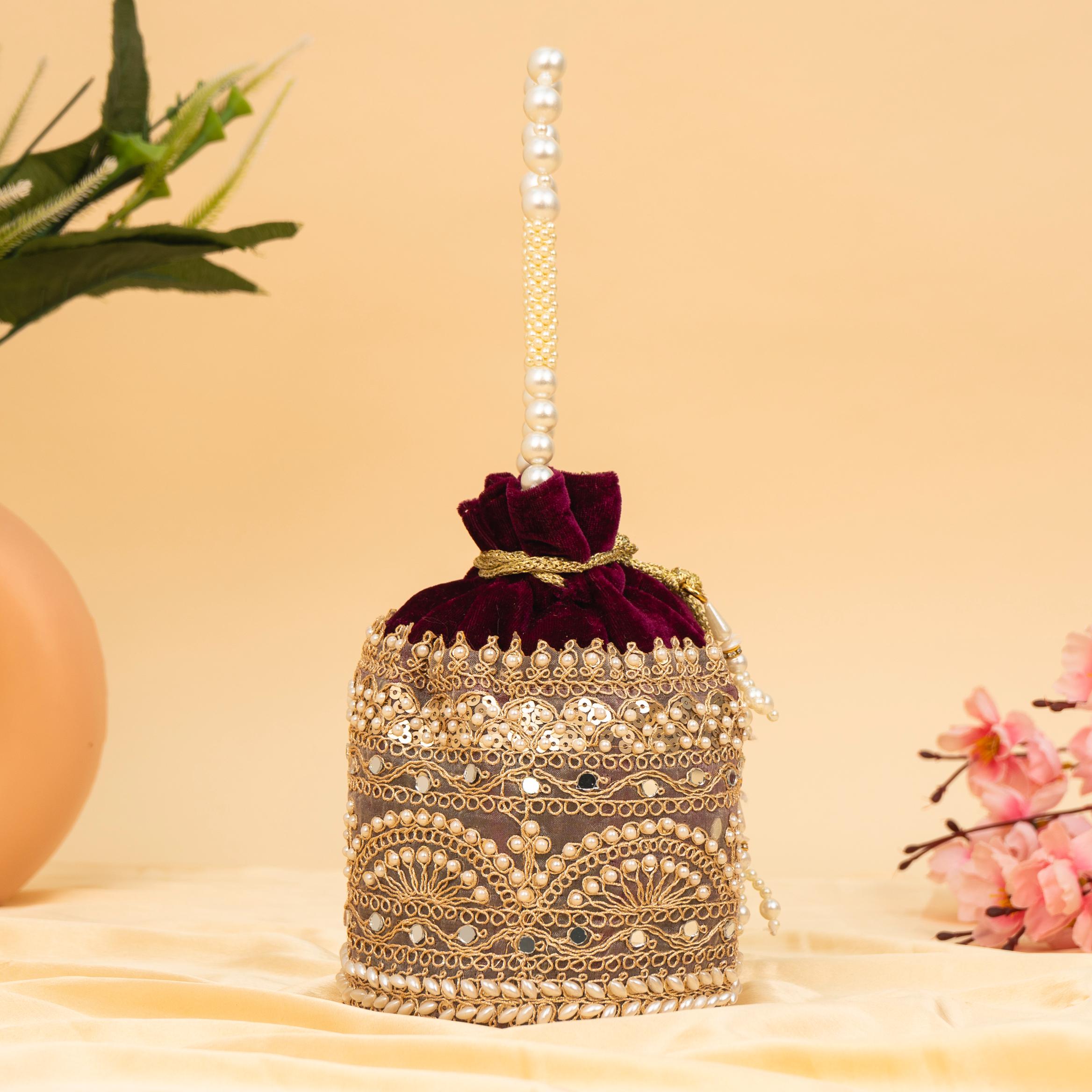 Zari Gold Velvet Potli