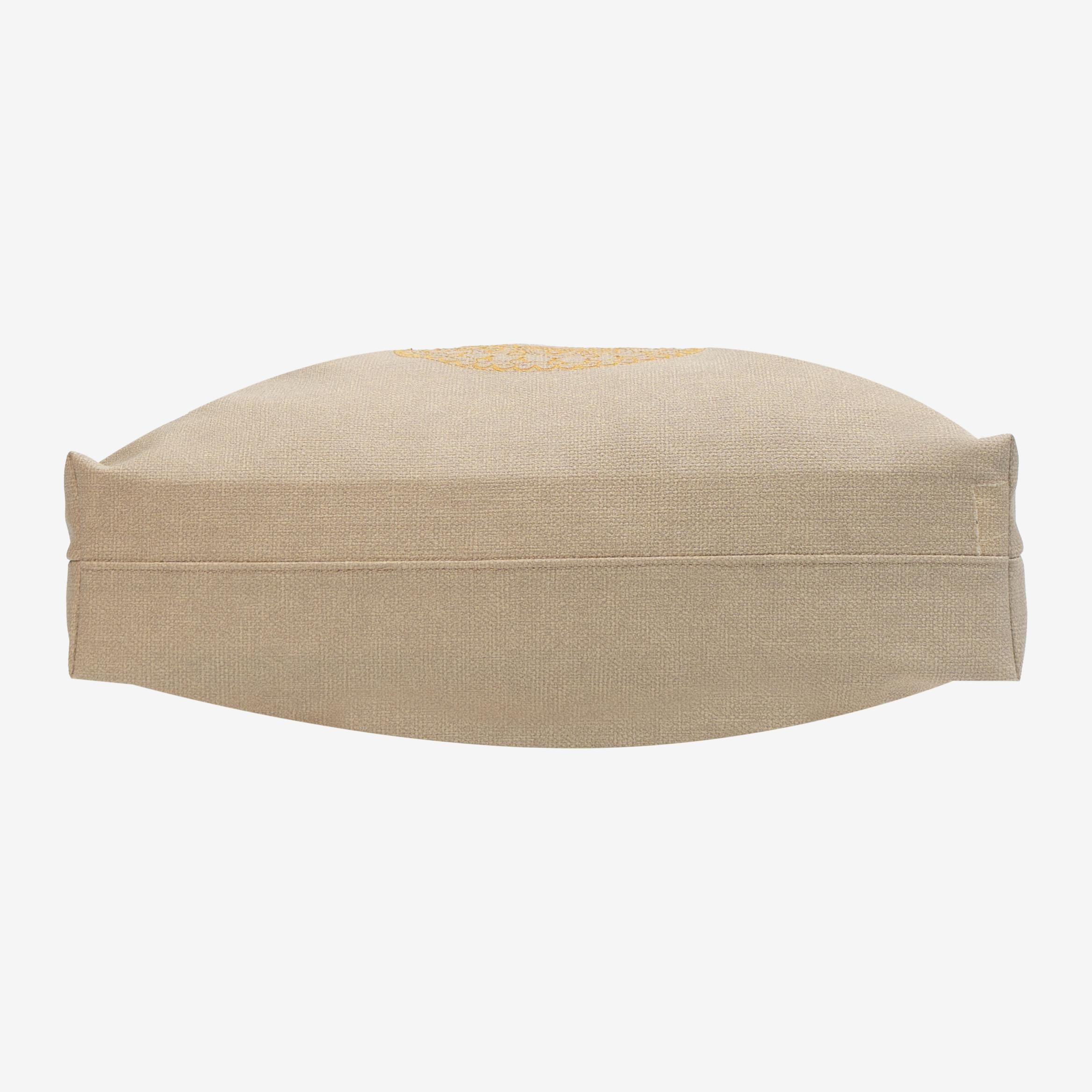 Timeless Carry Handbag