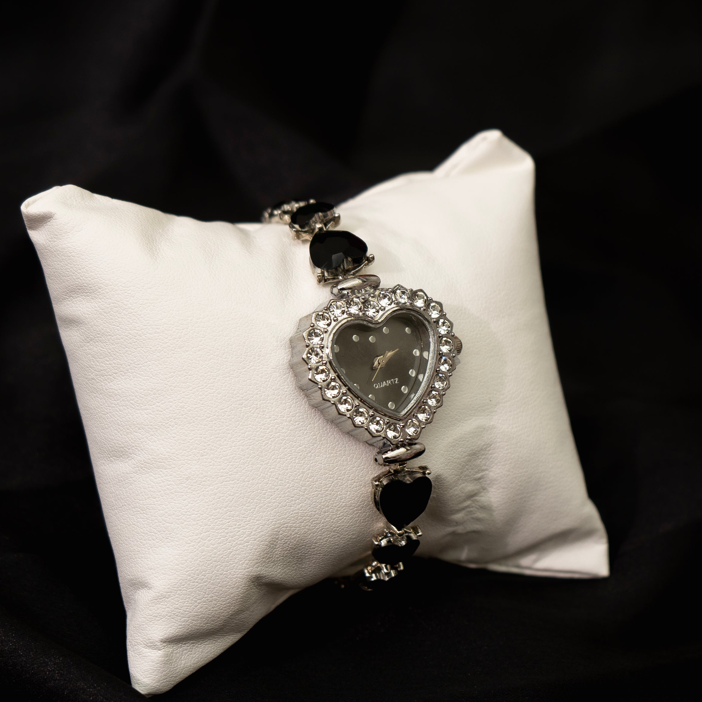 Heartelle Watches