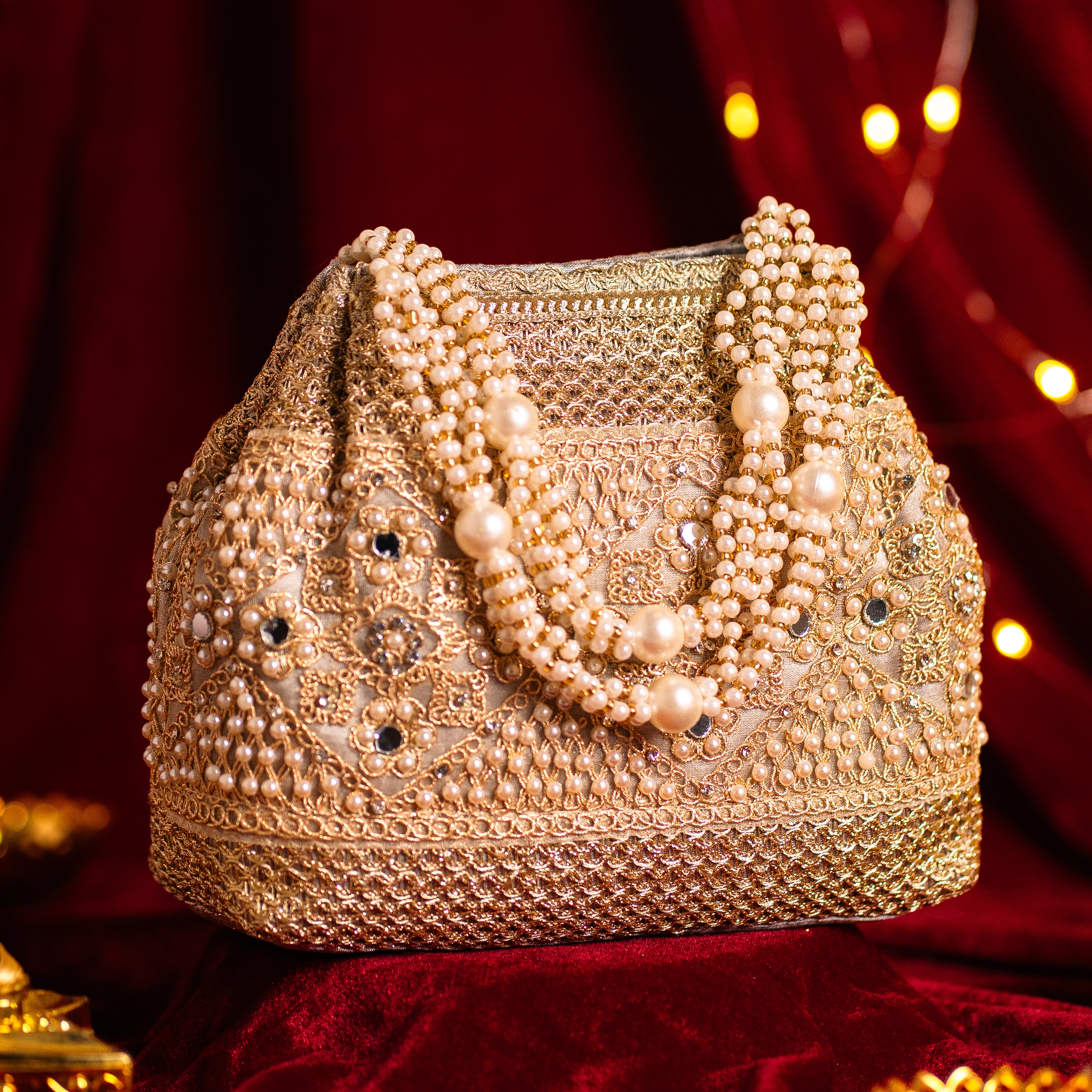 Pearl Elegance Potli
