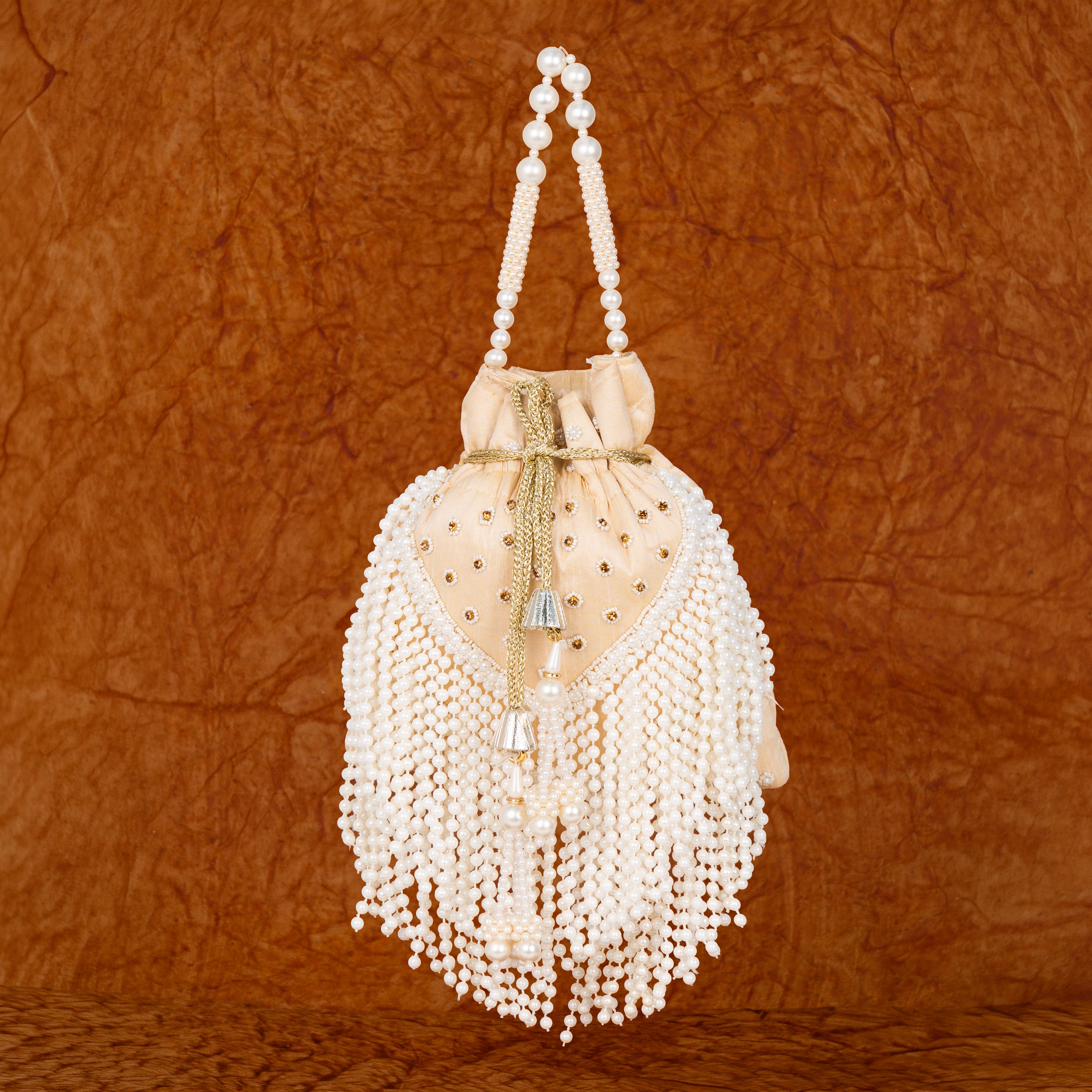 Pearl Cascade Potli | Cara