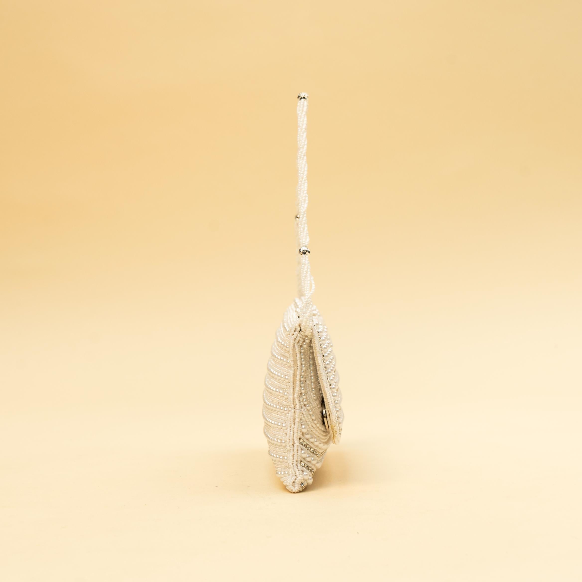 Ethereal Pearl Glow Sling