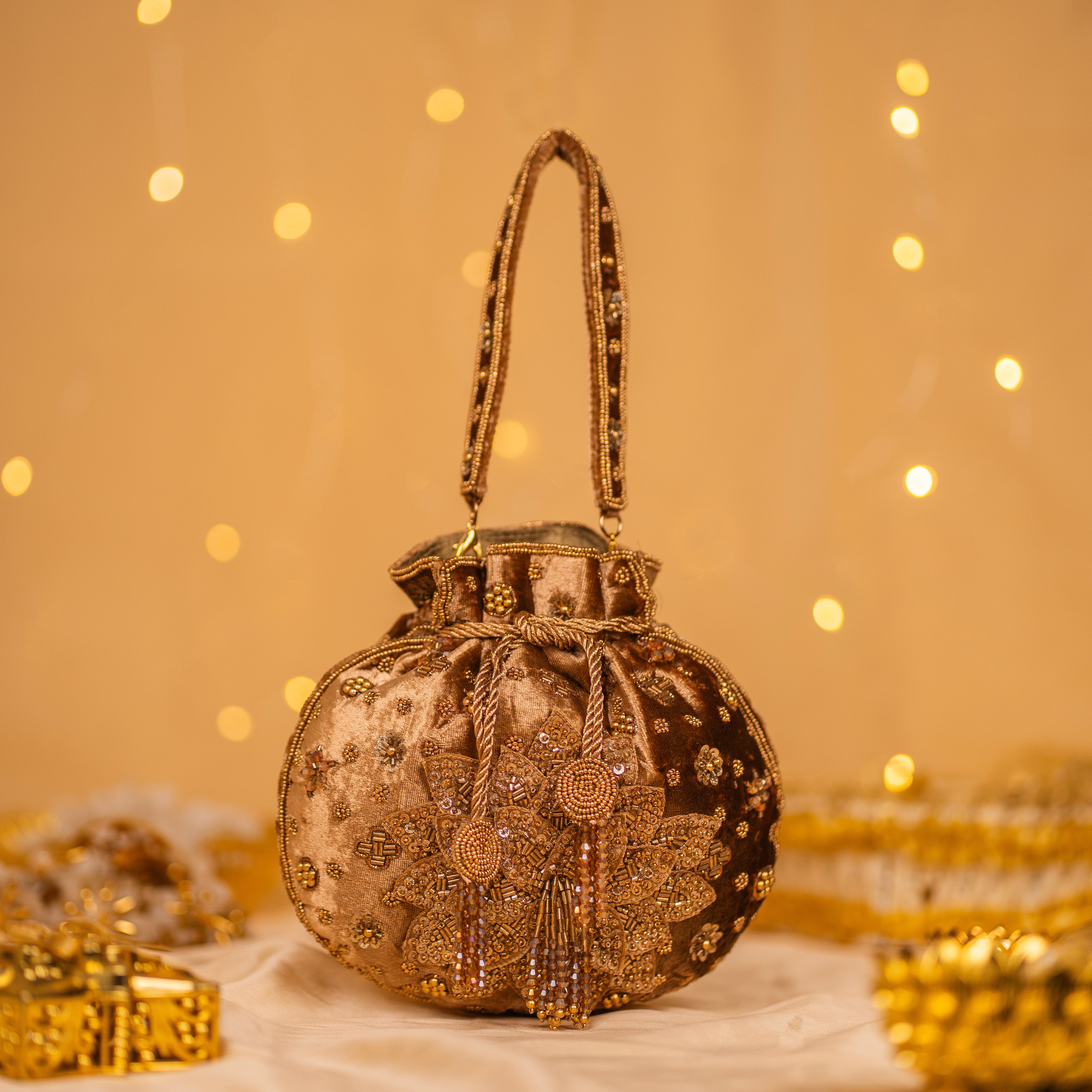 Precious Pearl Bloom Potli