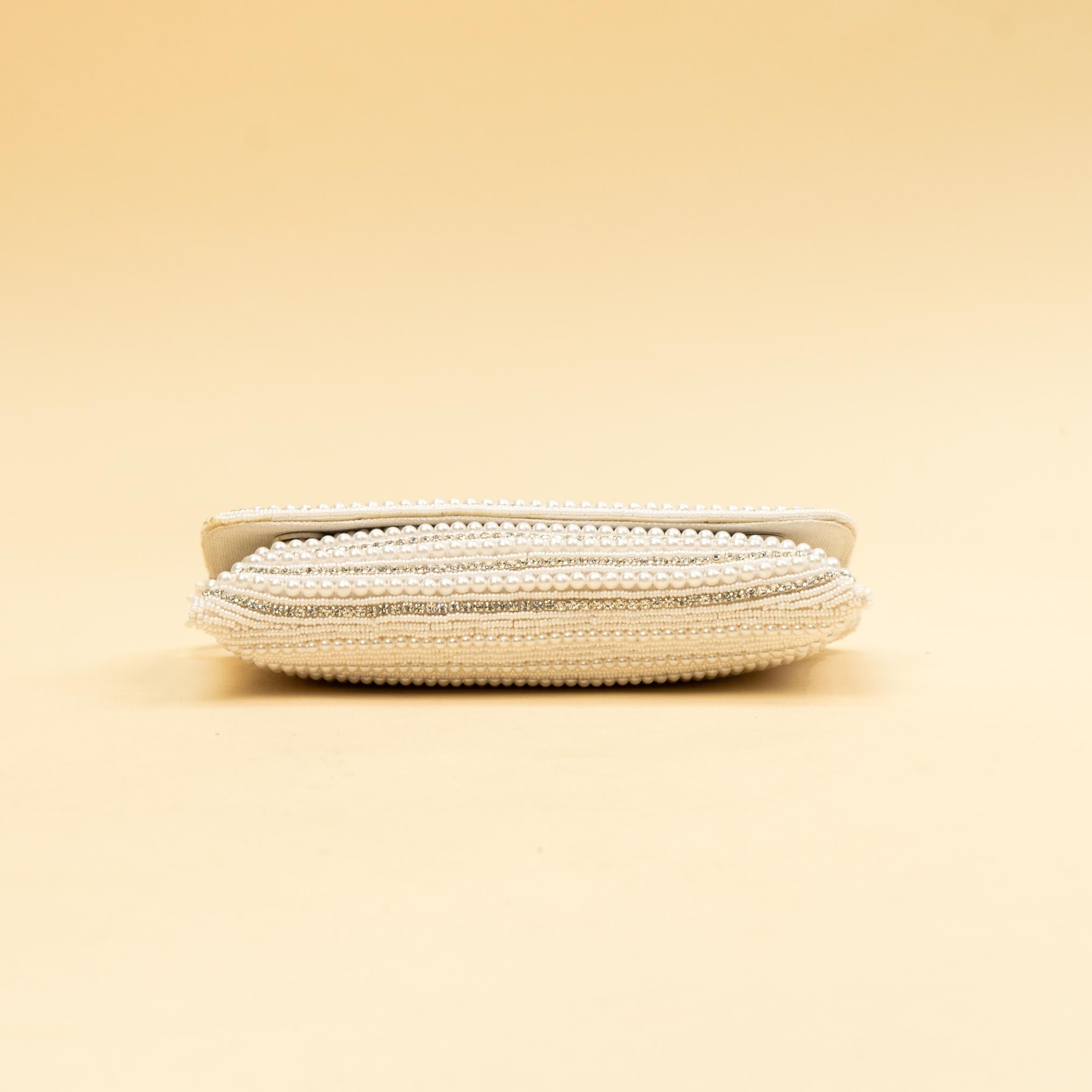 Ethereal Pearl Glow Sling