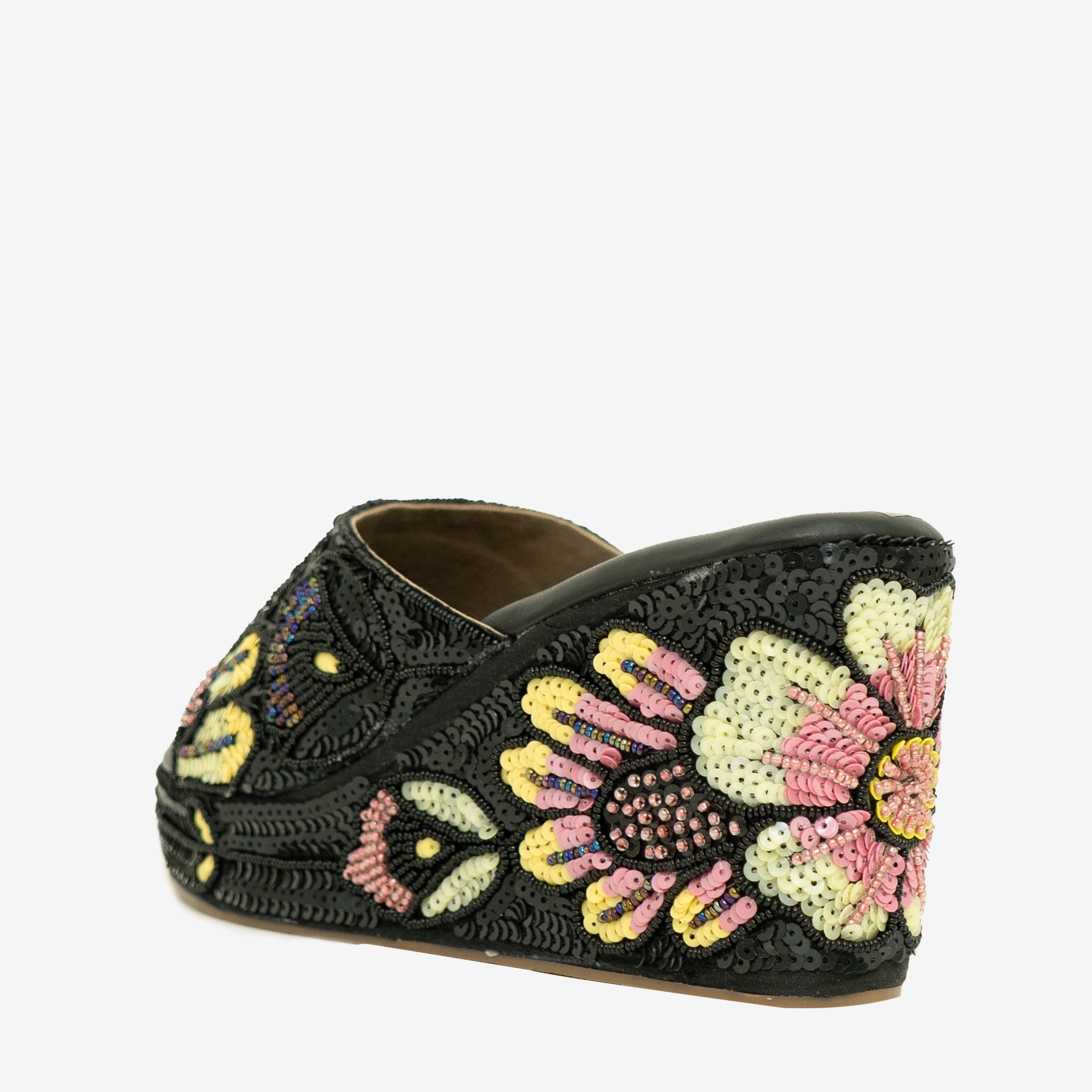 Black Blooming Elegance Wedge  I Cara