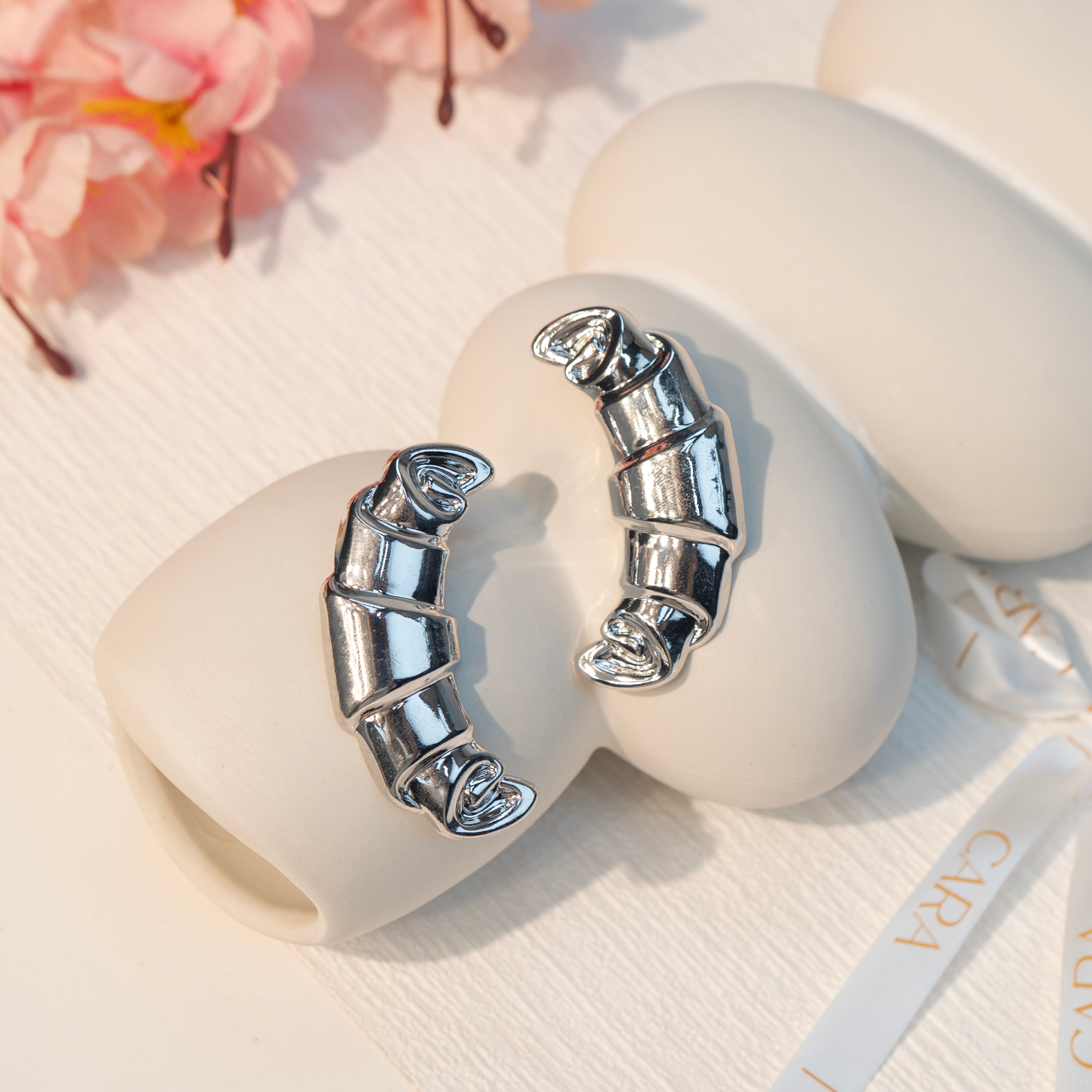 Pure Offset Earrings