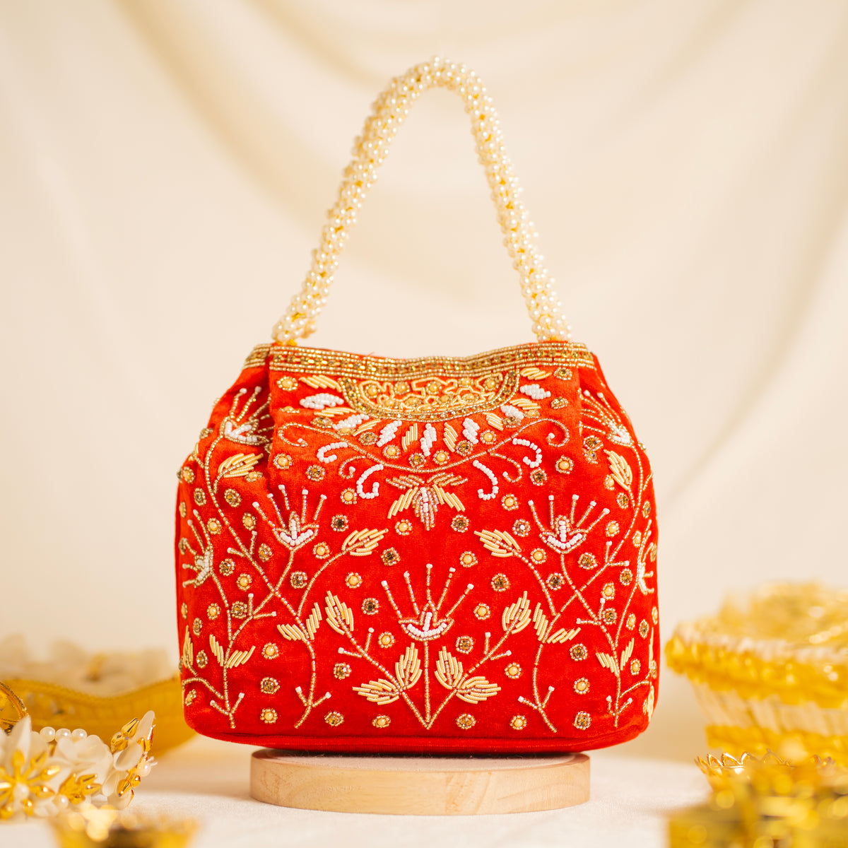Bridal Pearlstone Velvet Potli