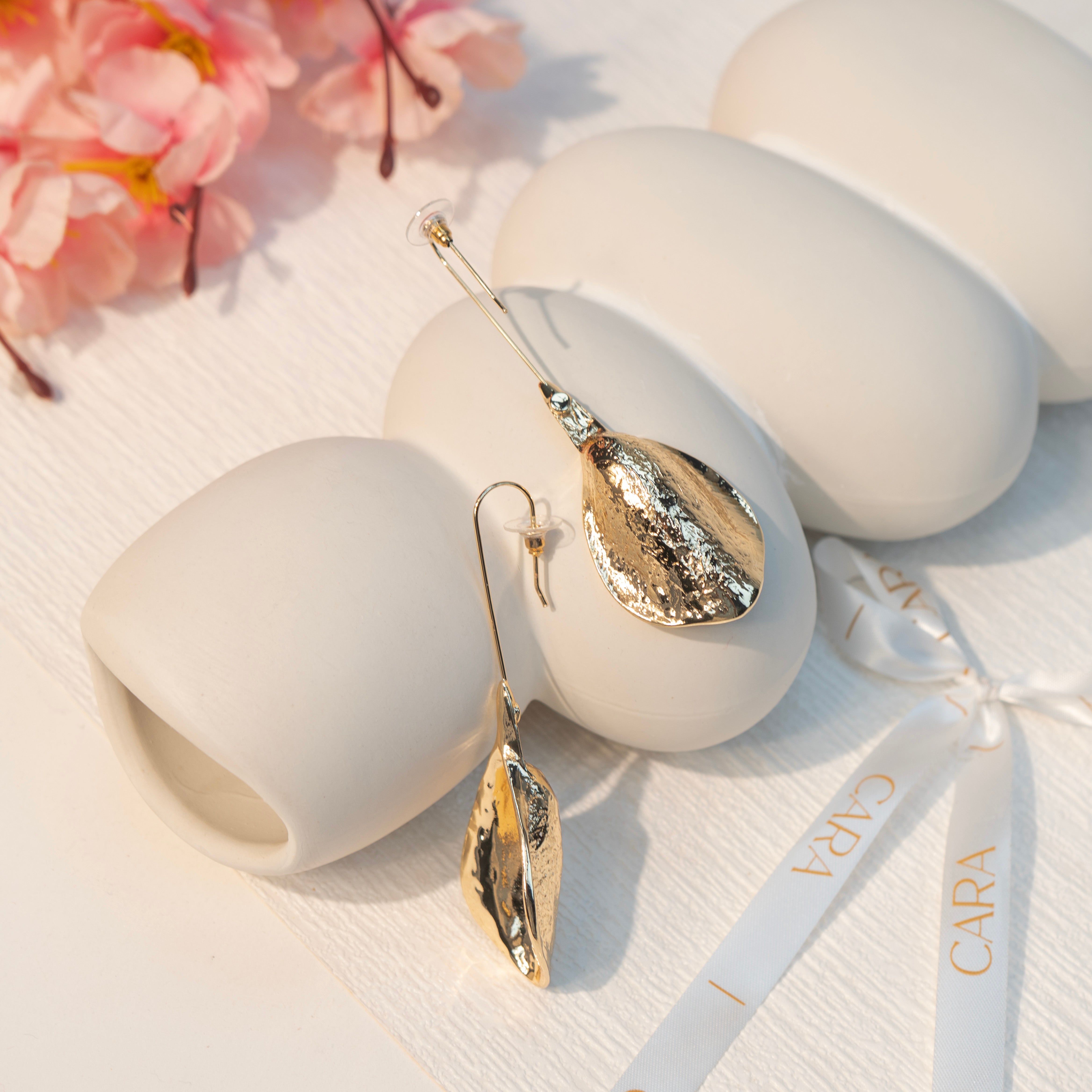 Leaflet Charm Earrings