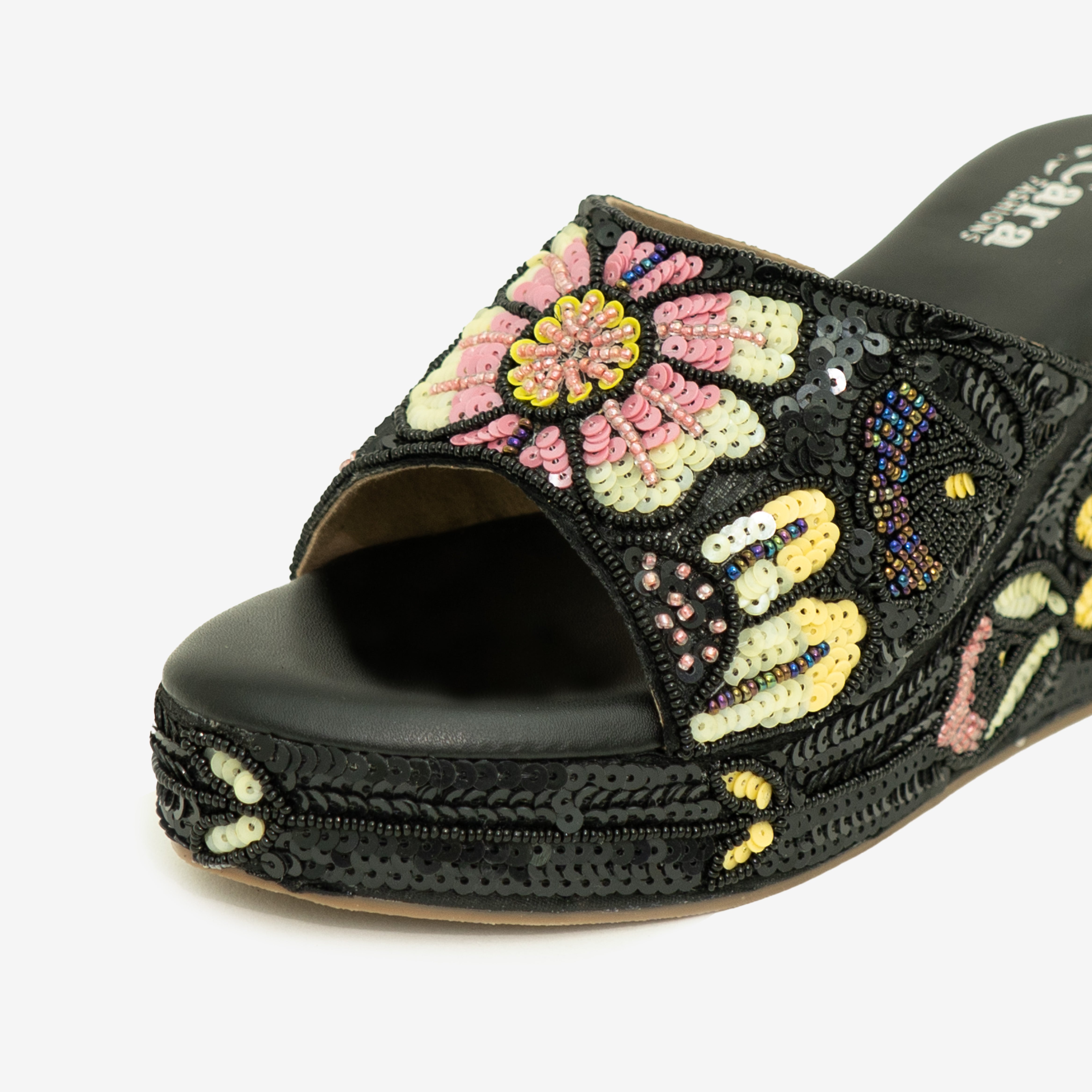 Black Blooming Elegance Wedge  I Cara