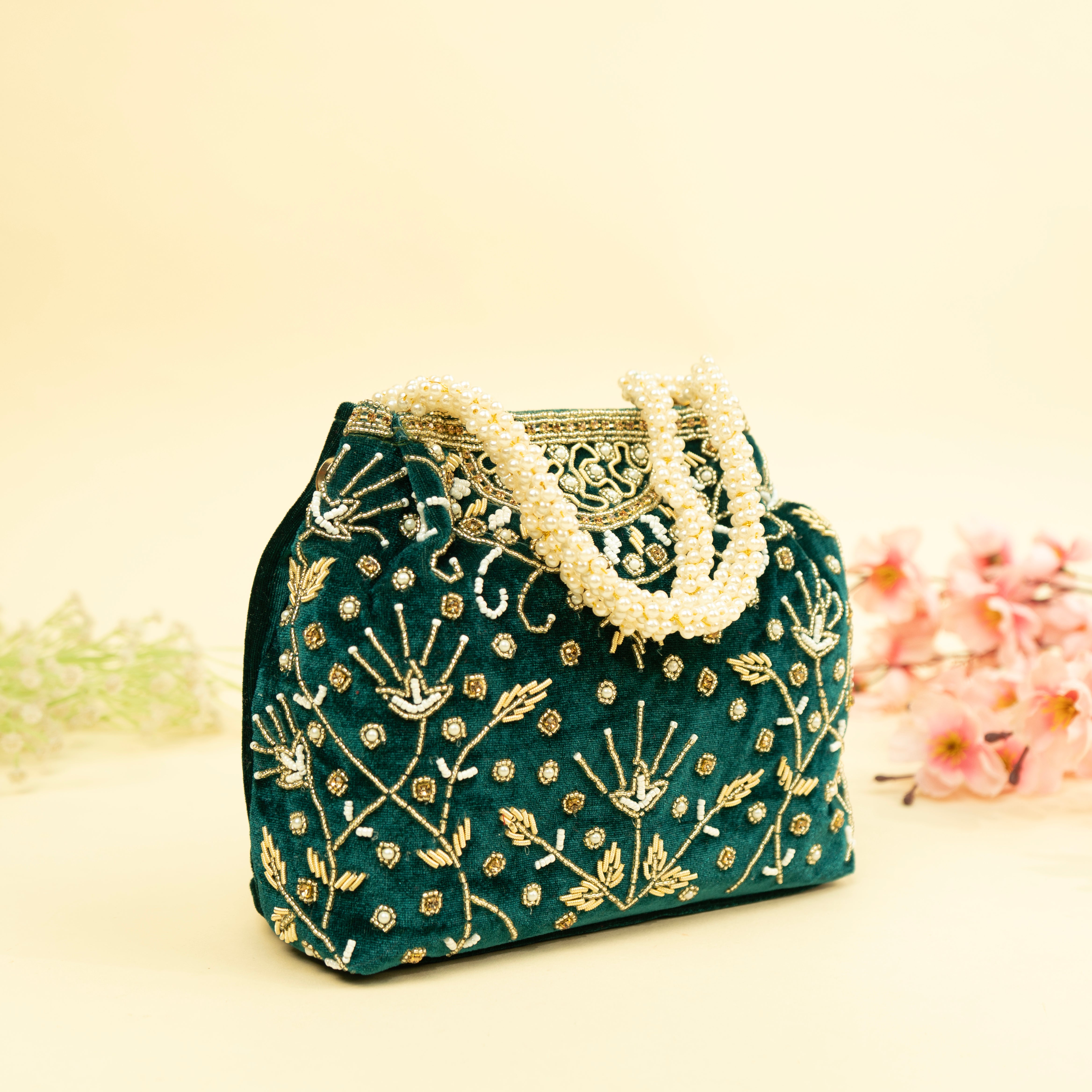 Bridal Pearlstone Velvet Potli