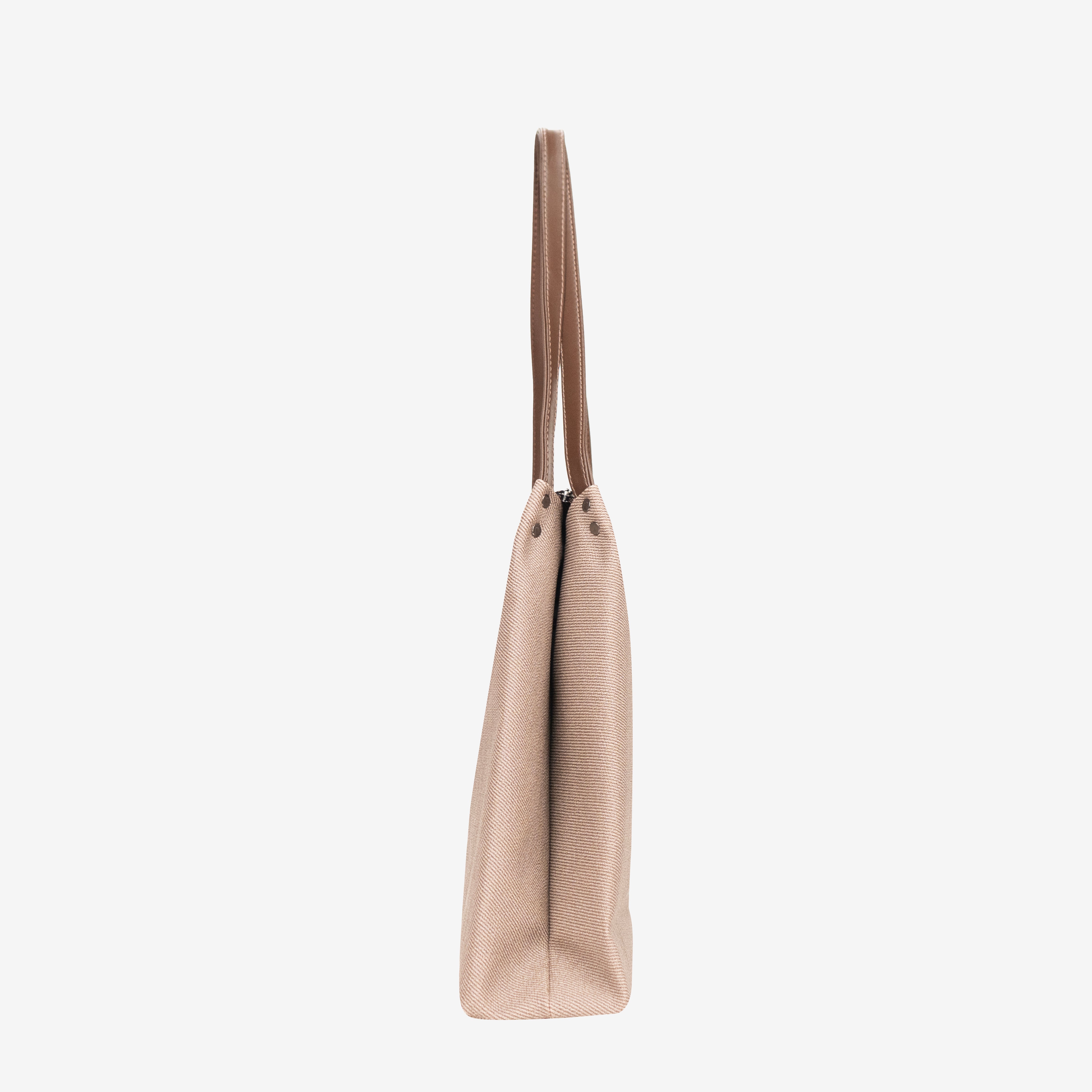 The Classic Utility Handbag
