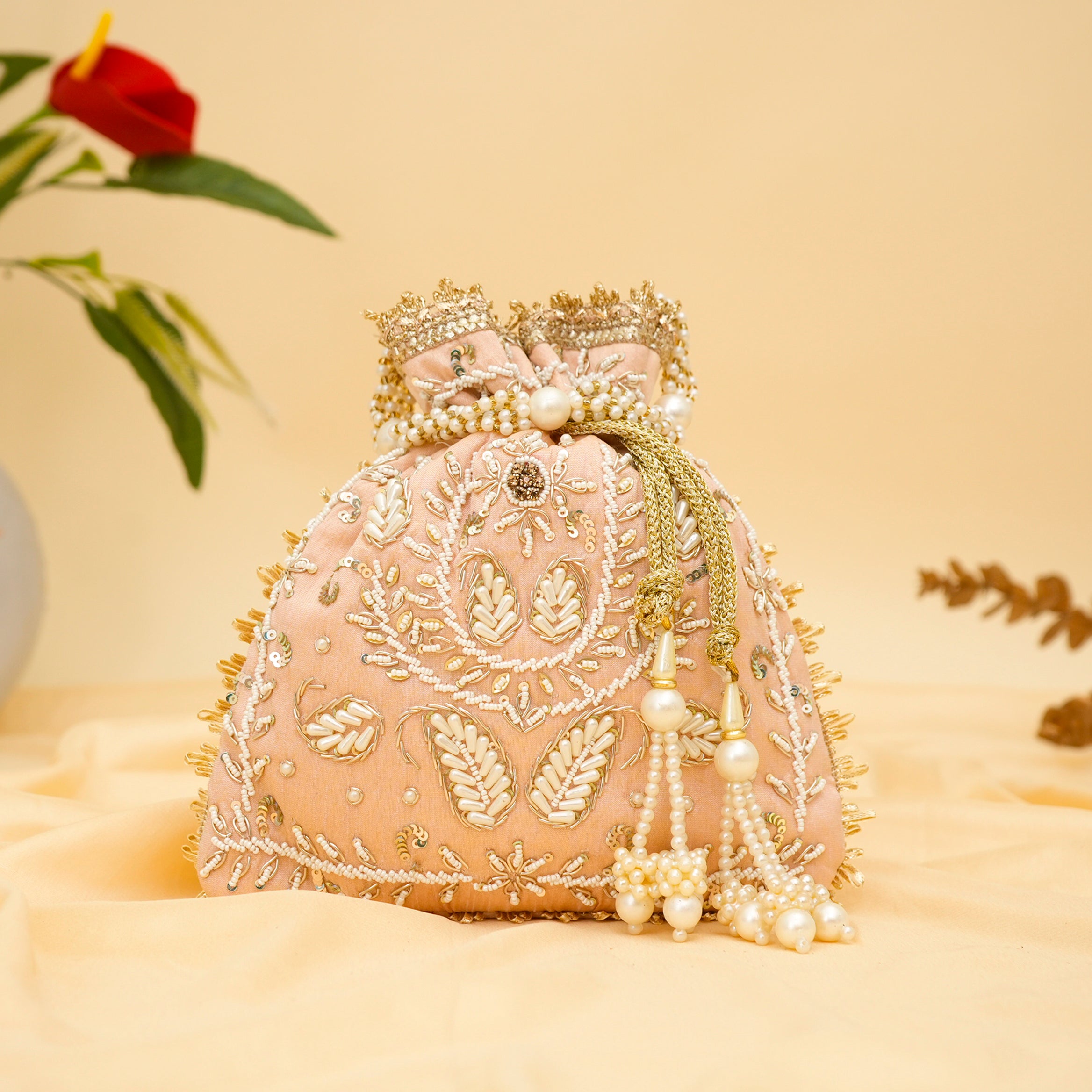 Empress Aura Potli