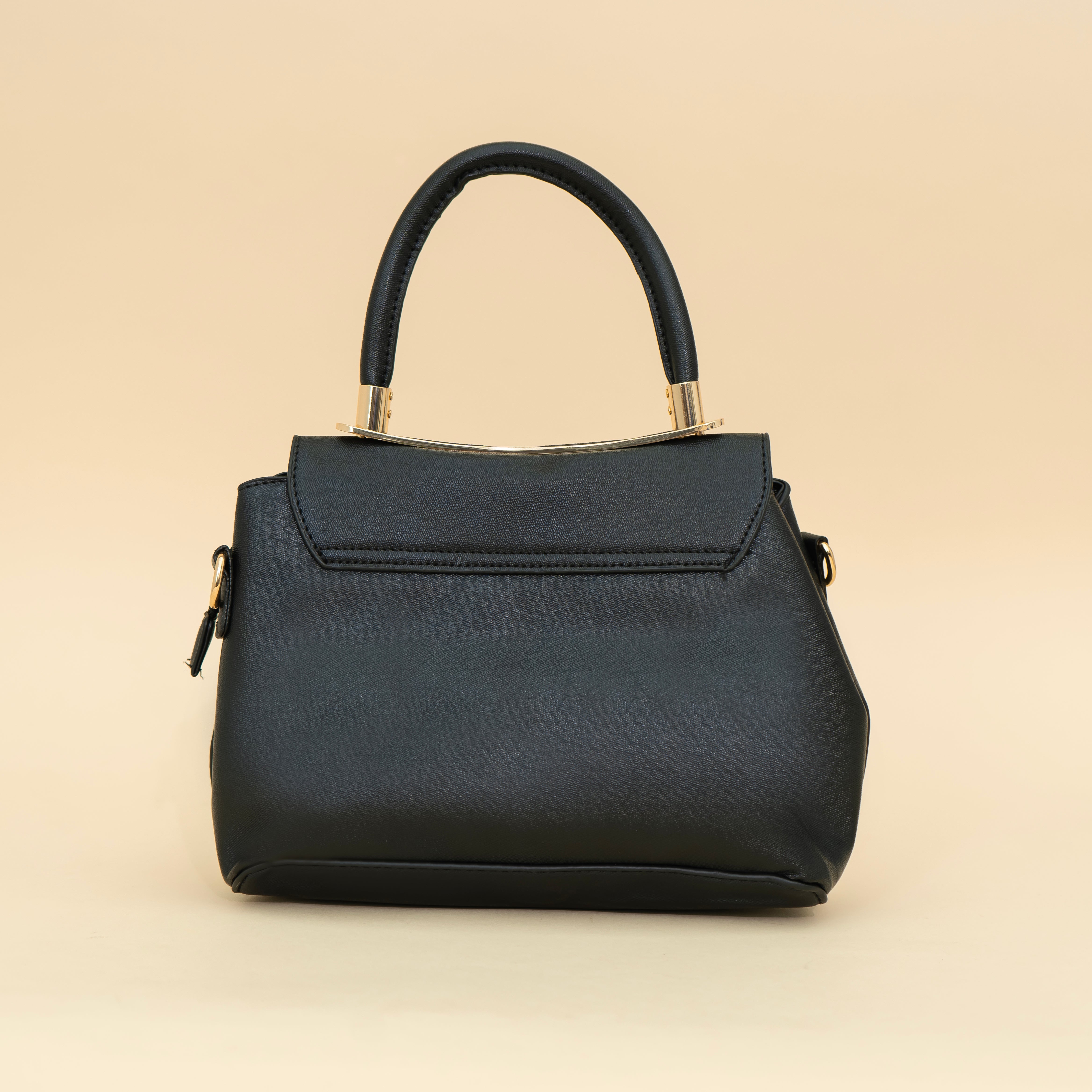 Adorable Black Handbag I CARA