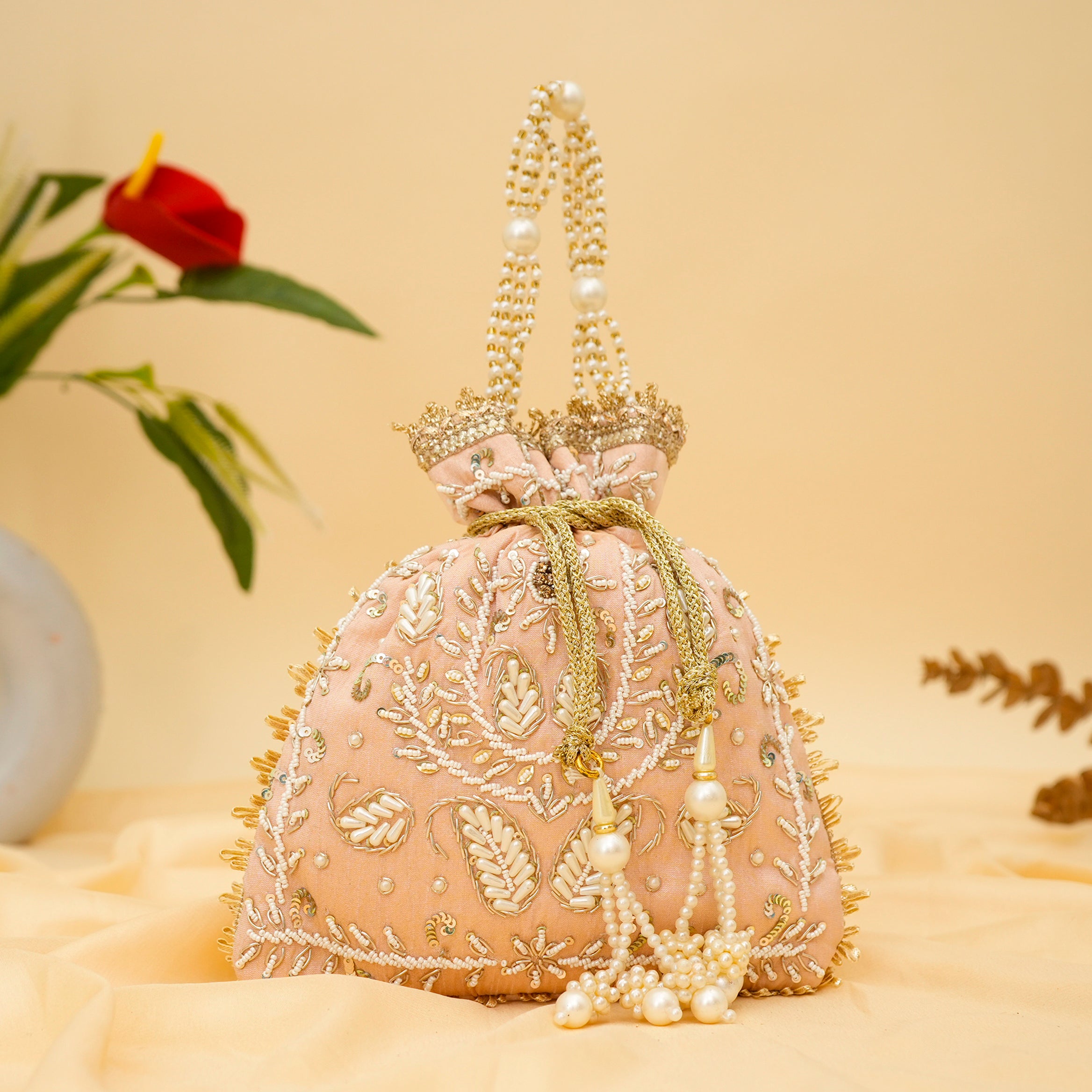 Empress Aura Potli