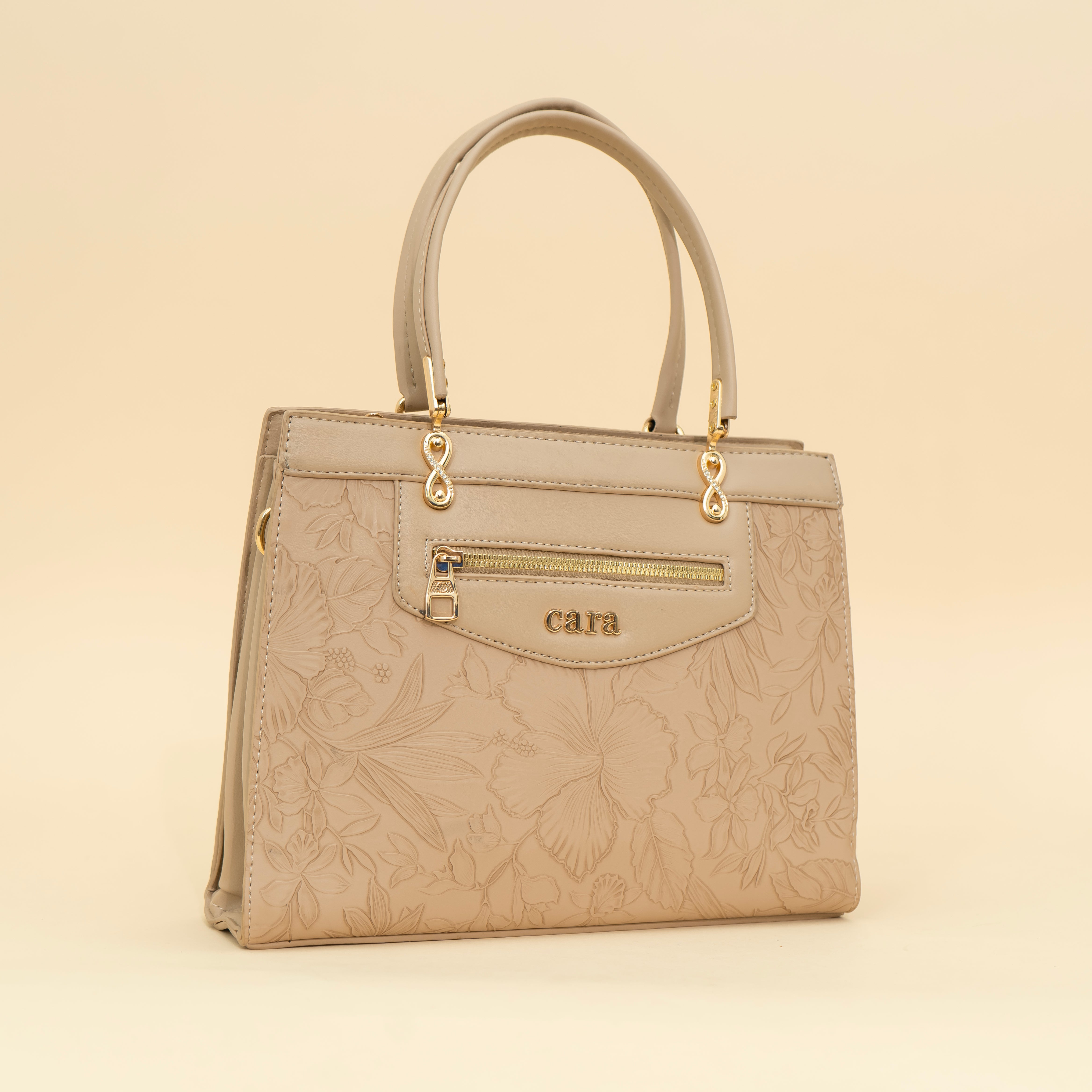 Chic Cream Handbag I CARA