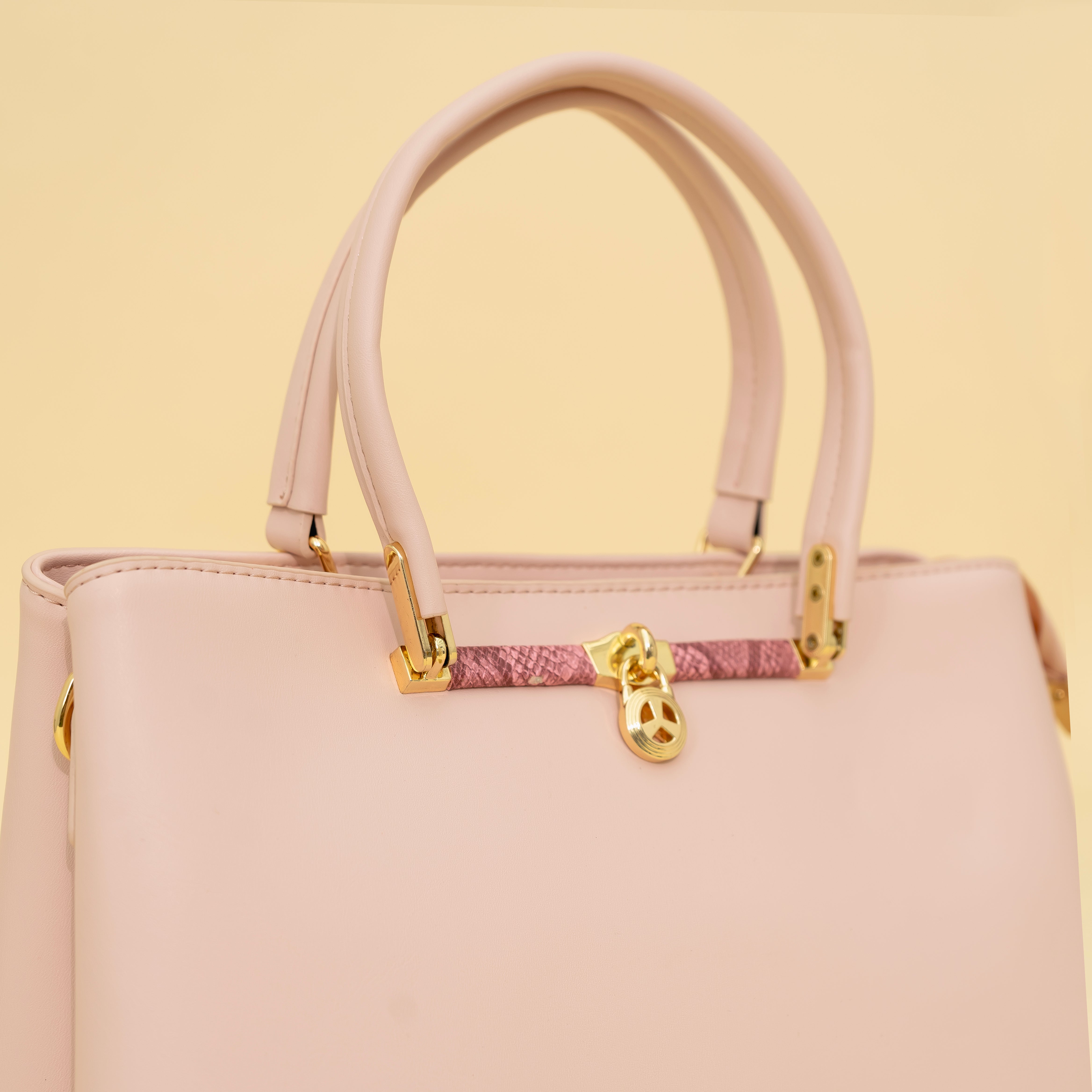 Haute Pink Handbag I CARA