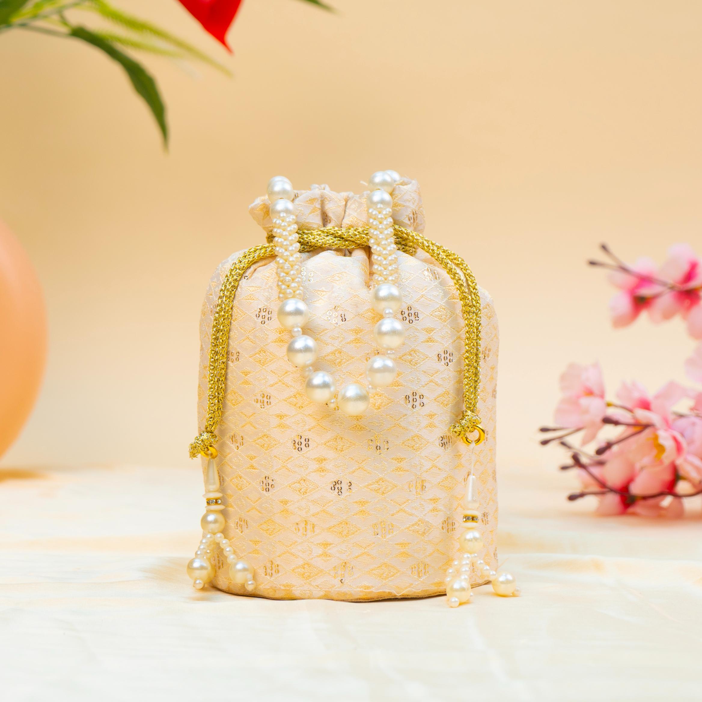 Tradition Weave Potli