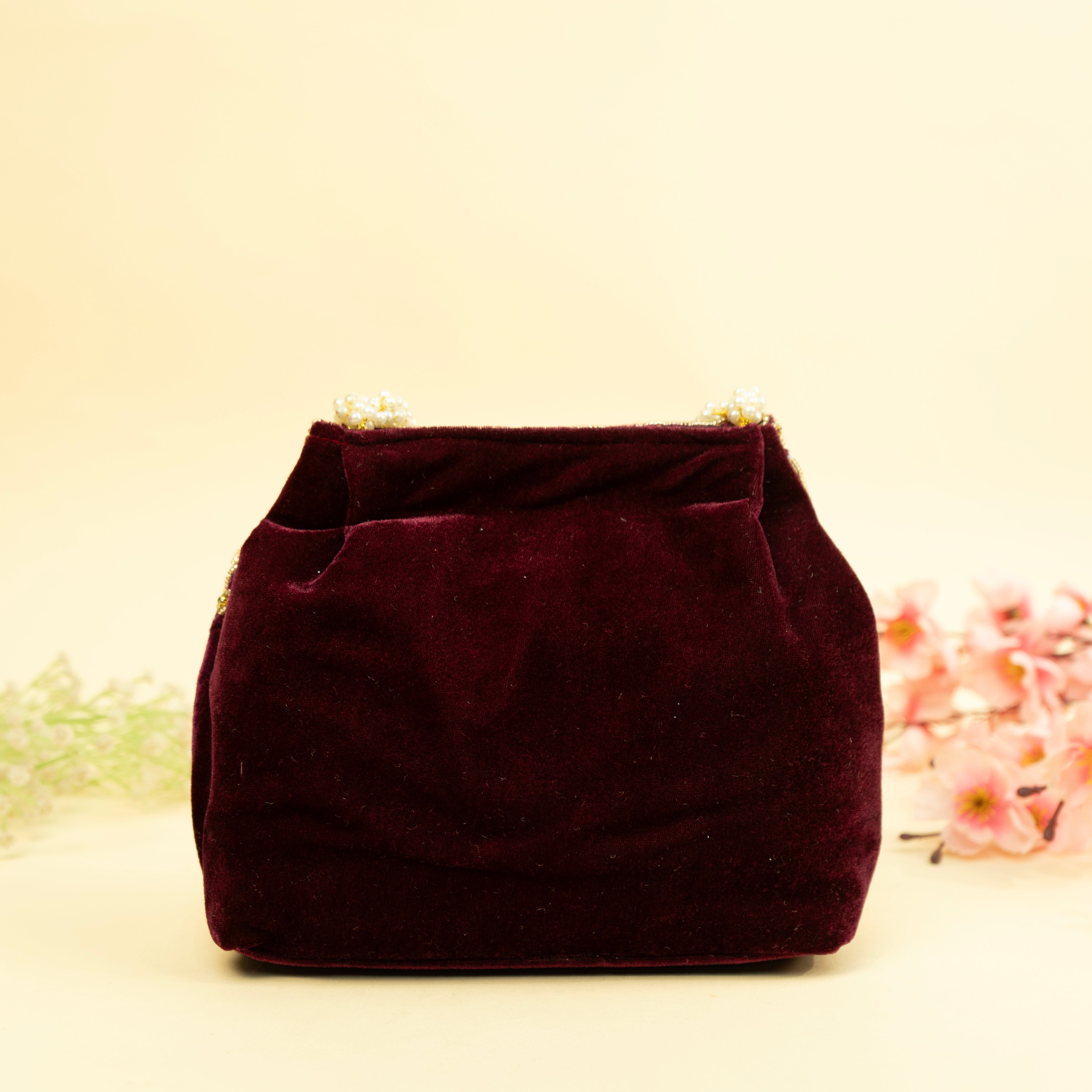 Bridal Pearlstone Velvet Potli