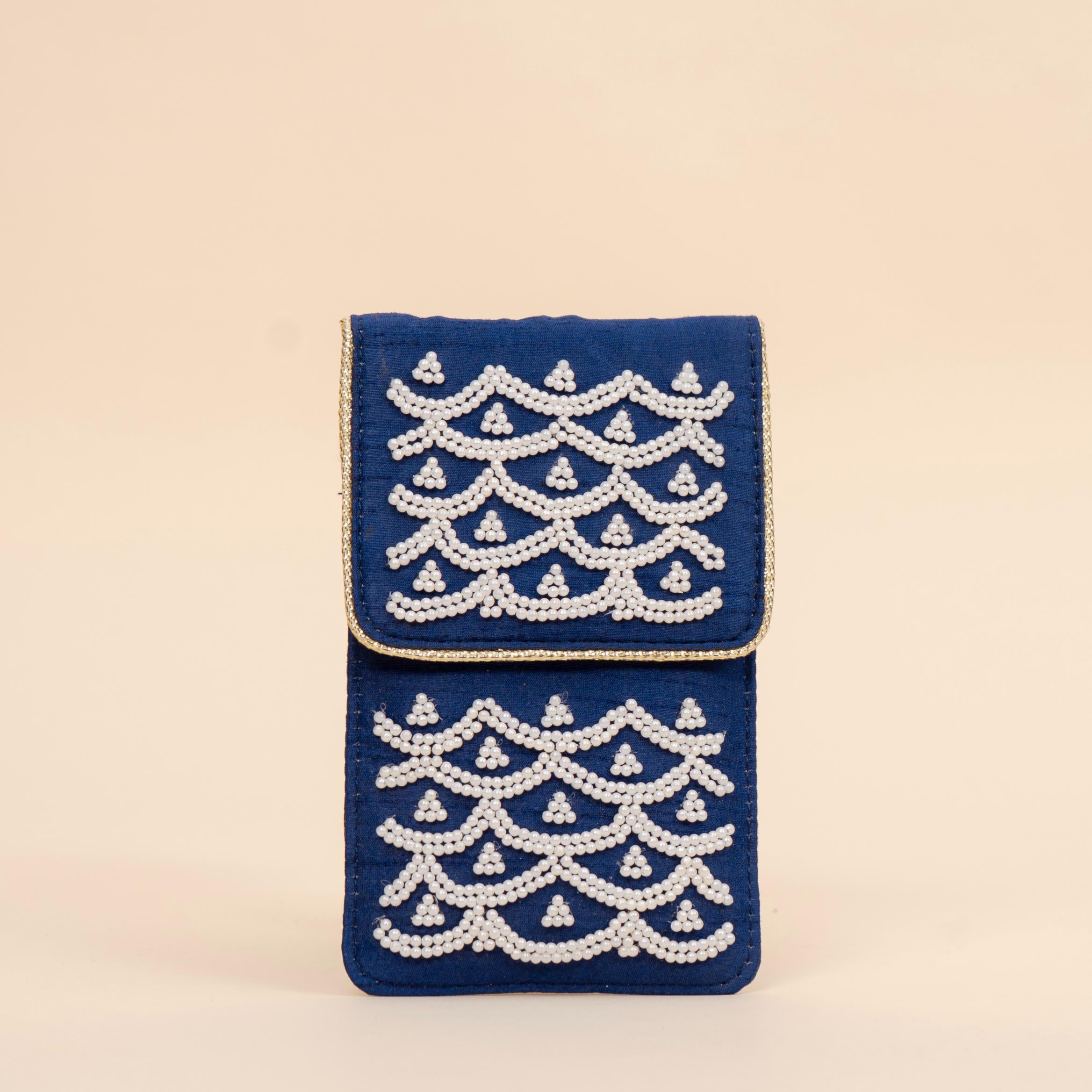 Pearl Crest Mobile Pouch