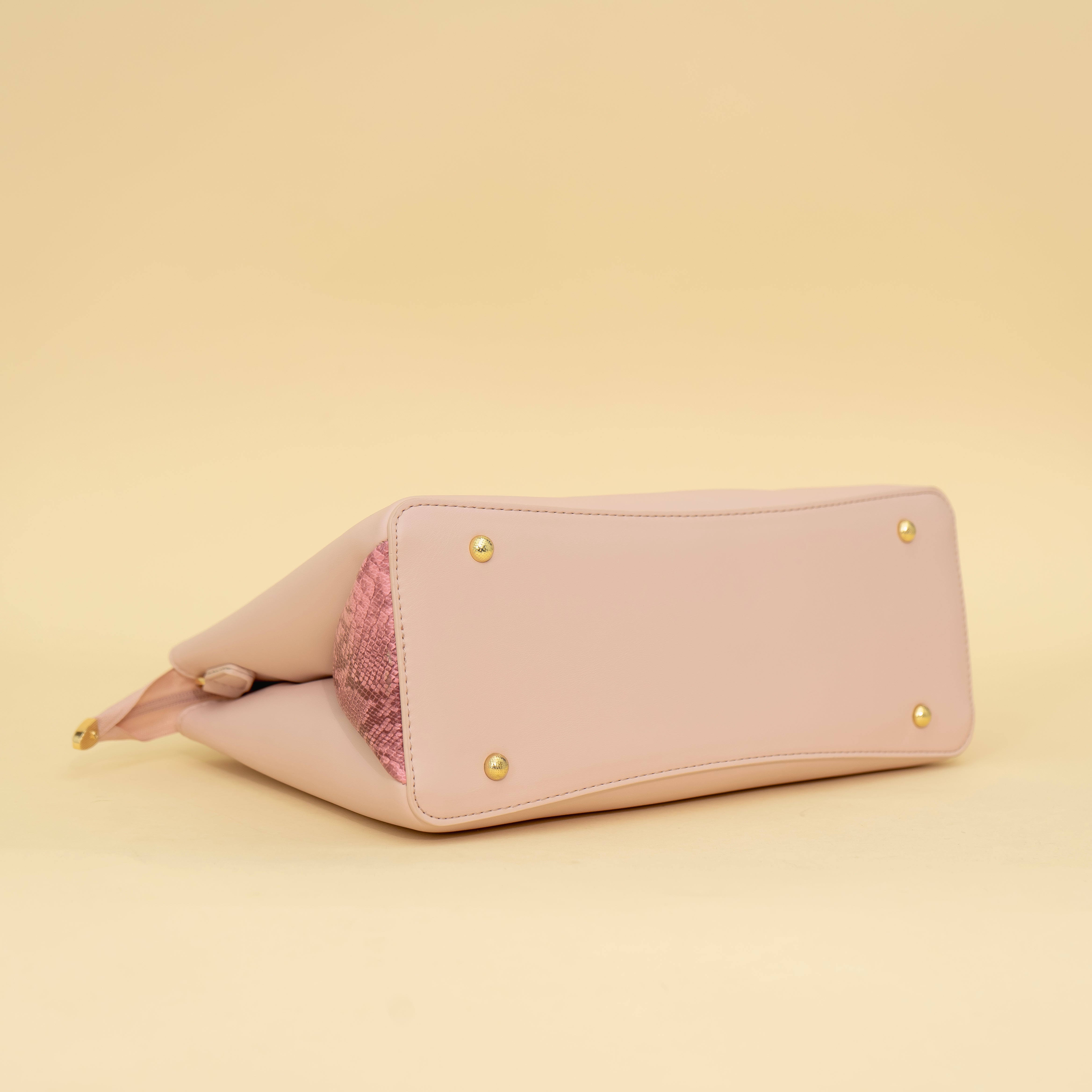 Haute Handbag | CARA