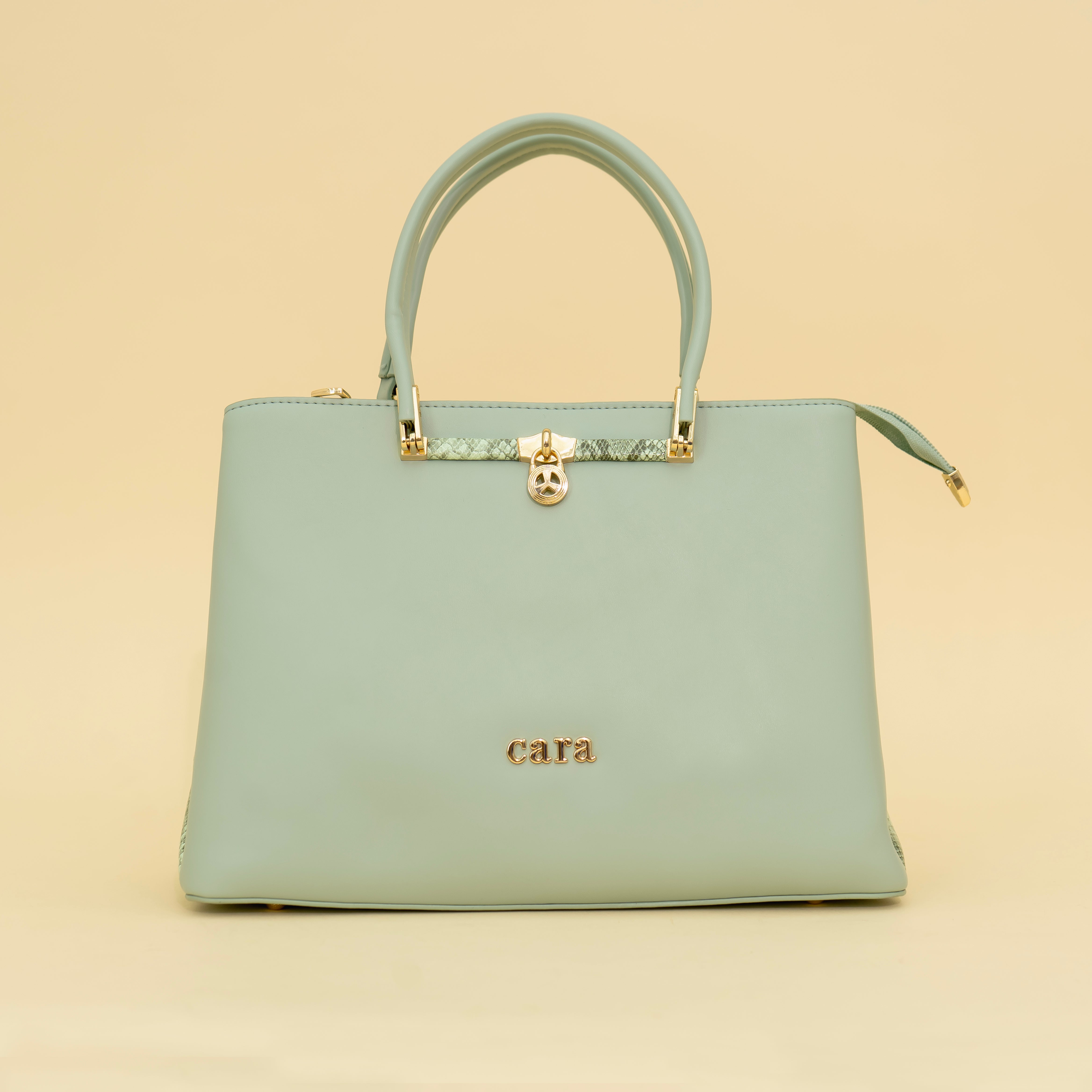 Haute Green Handbag I Cara