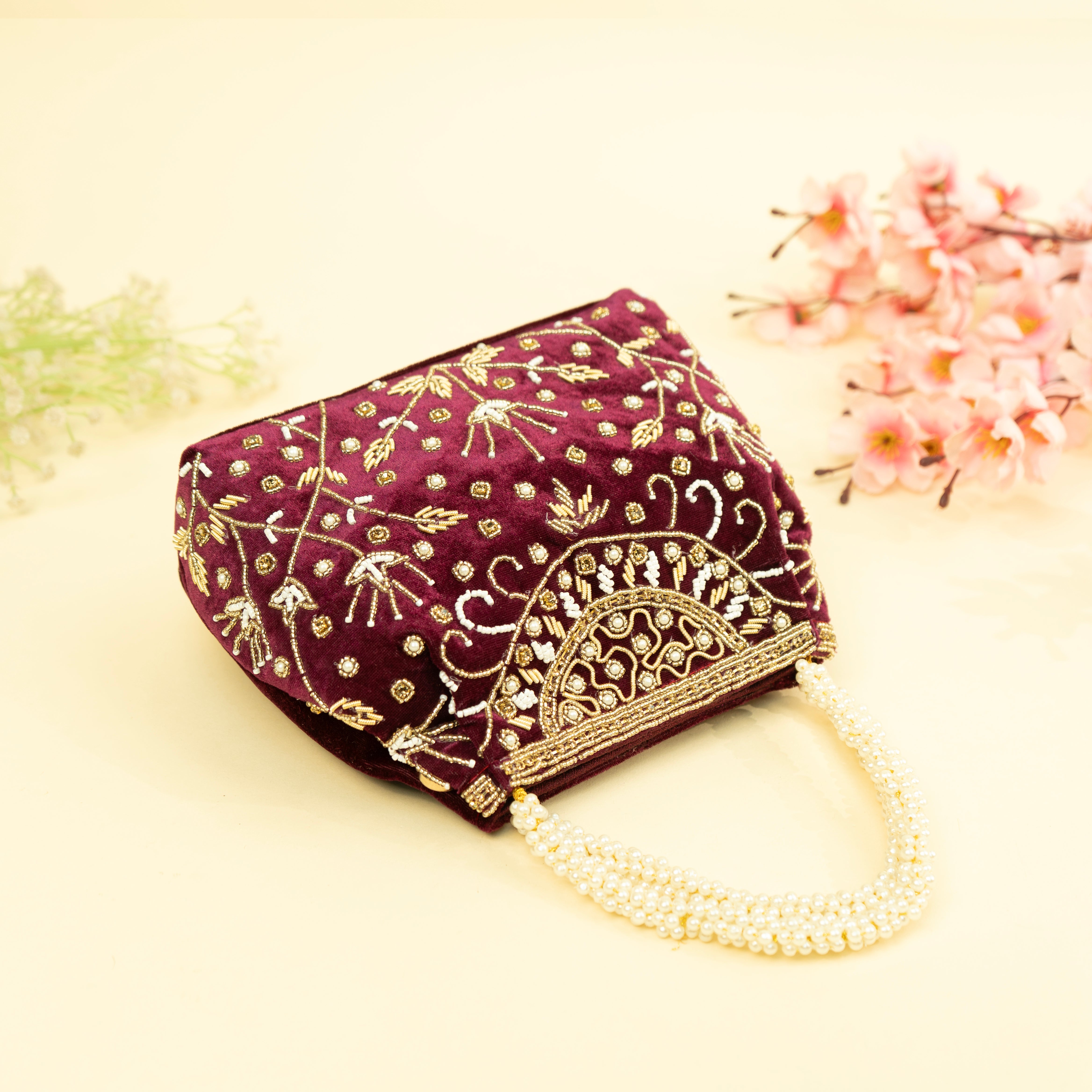 Bridal Pearlstone Velvet Potli
