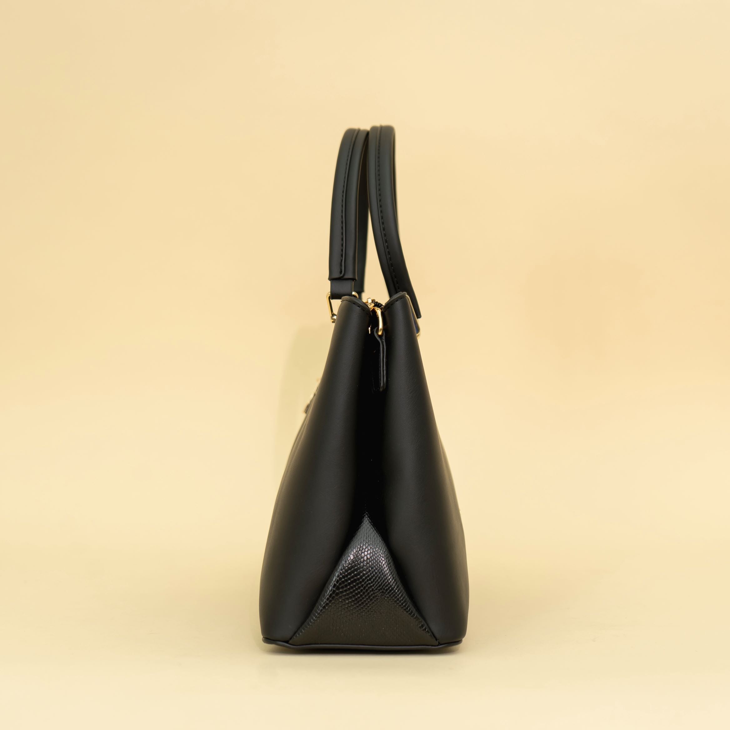 Haute Black Handbag I CARA