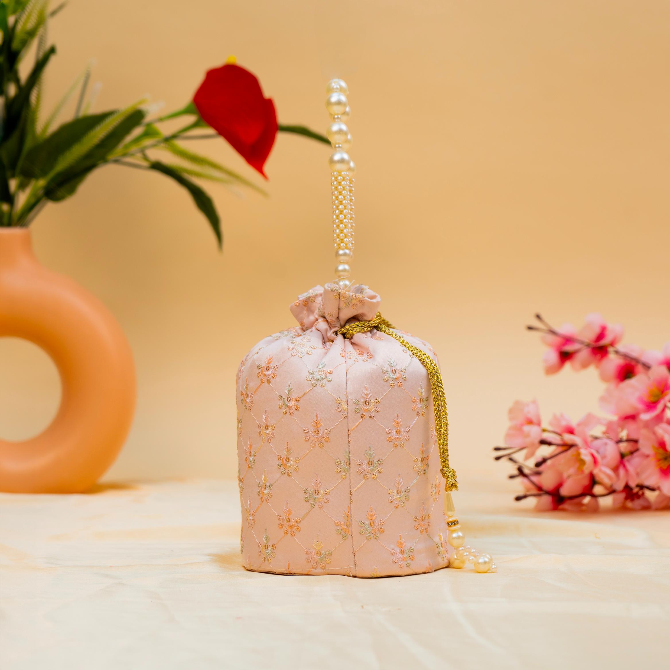 Tradition Weave Potli