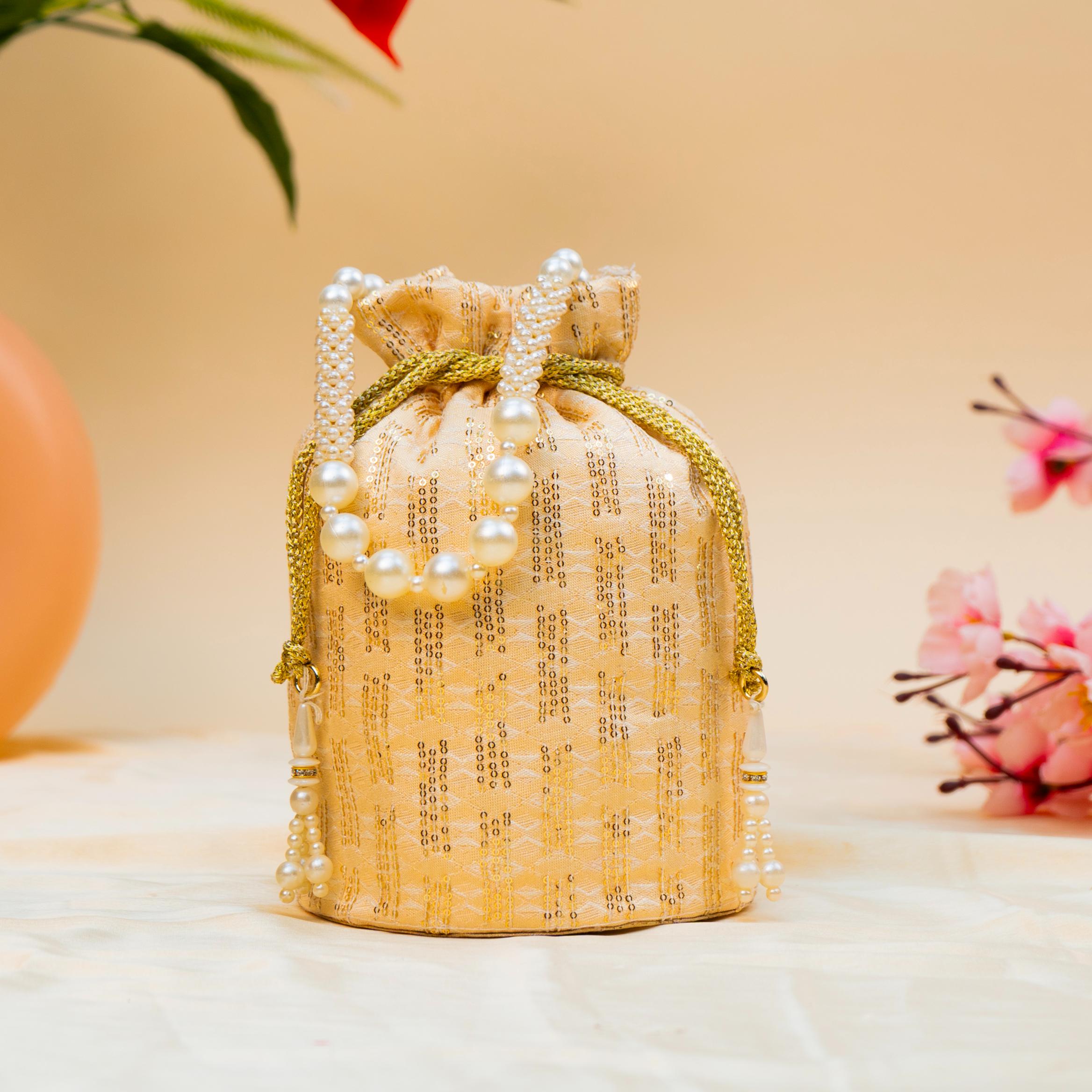 Tradition Weave Potli