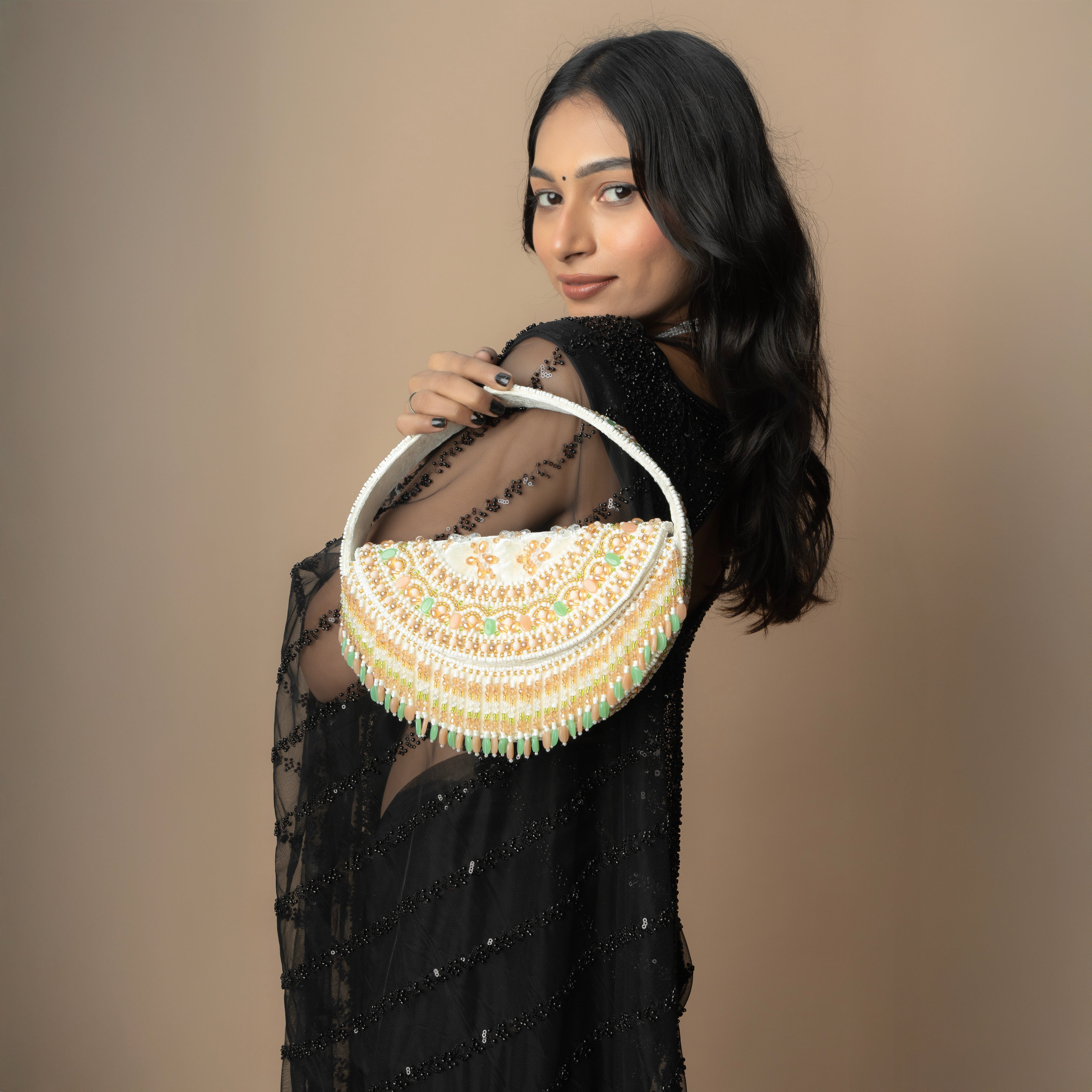 Pearl Cascade Clutch