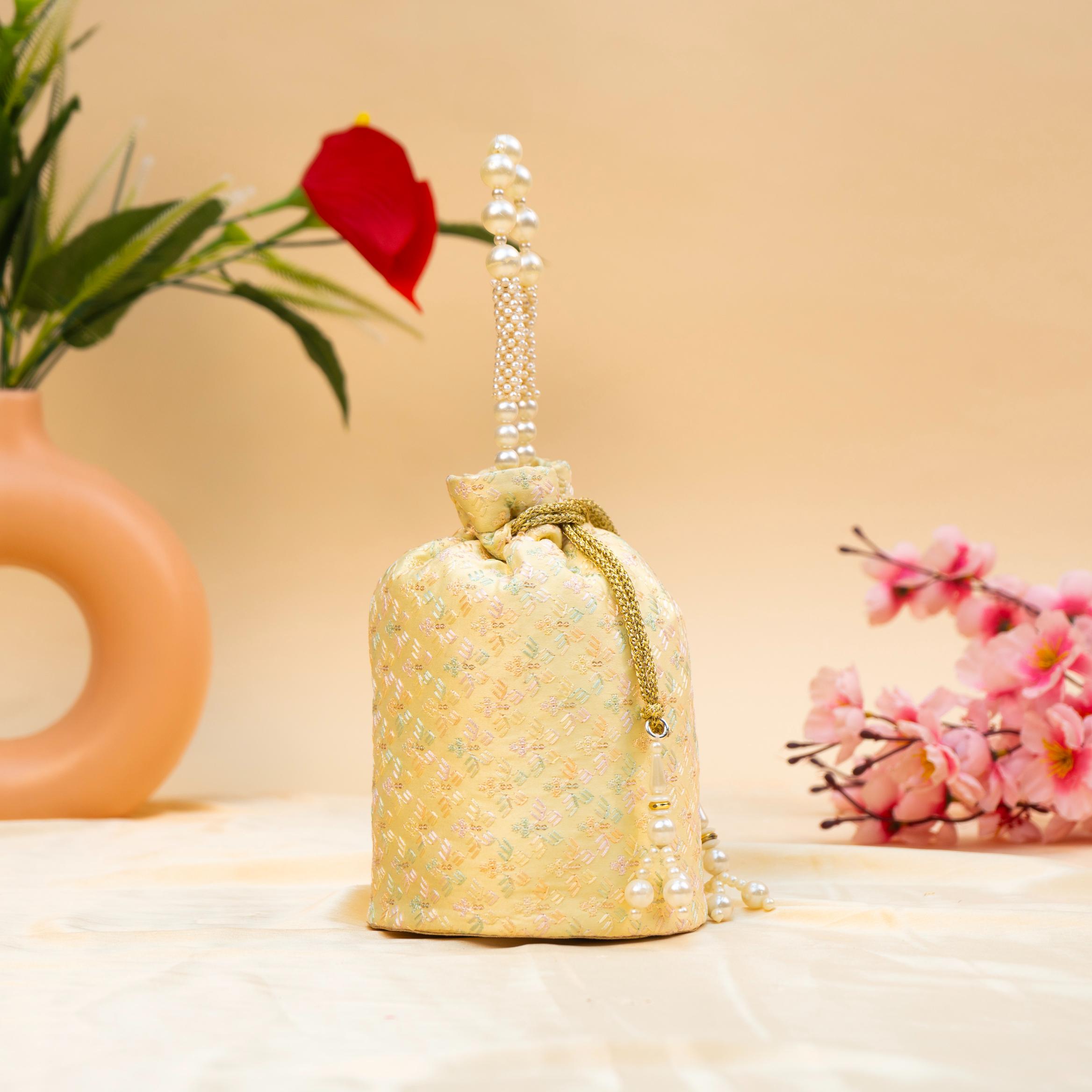 Tradition Weave Potli